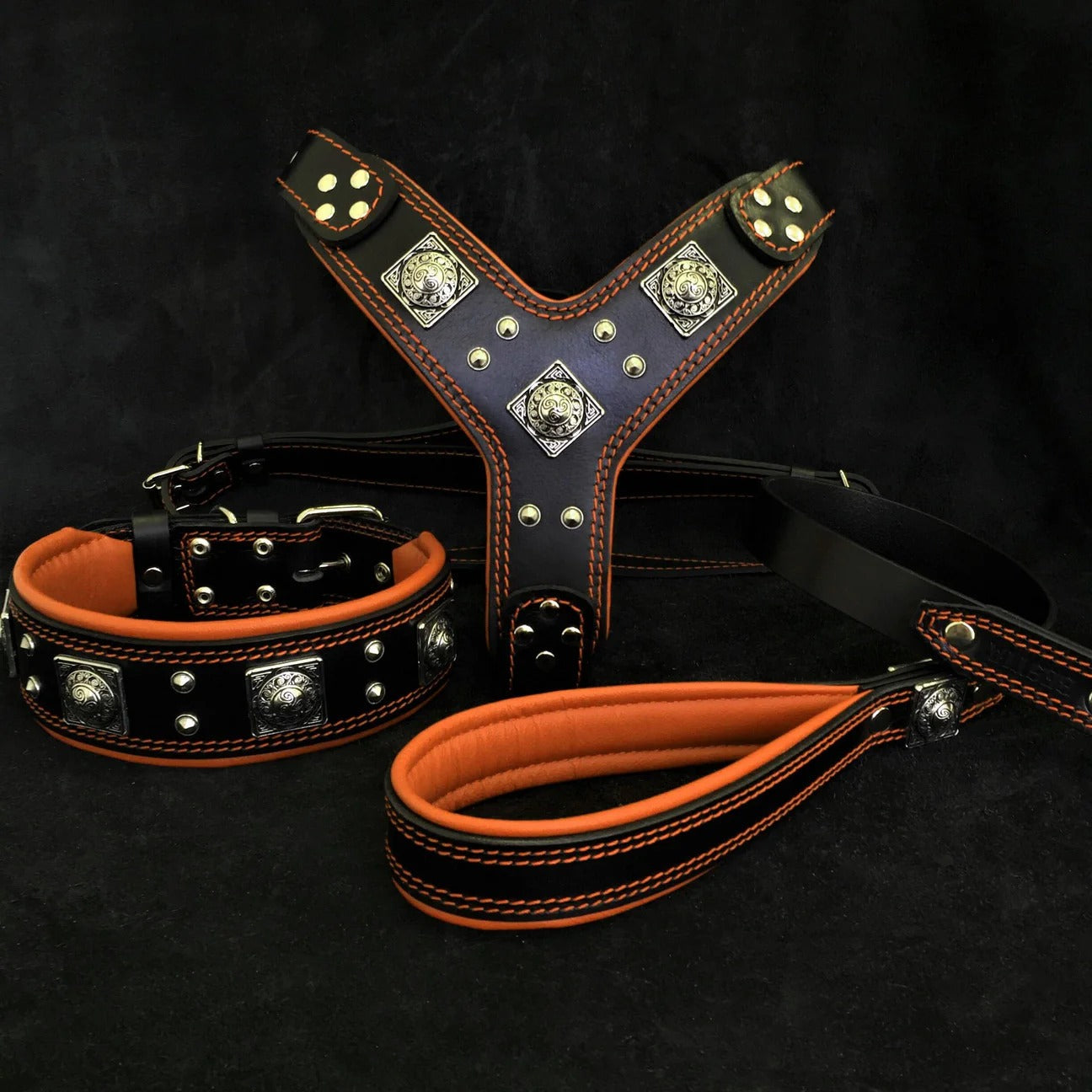 Premium dog collars, leashes, and harnesses from HT Animal Supply