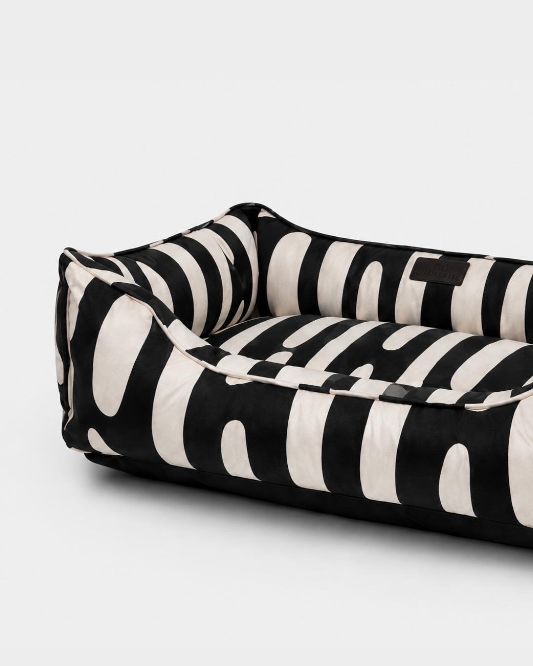 Chester & Lee Velvet Sleeper Dog Bed Black Abstract