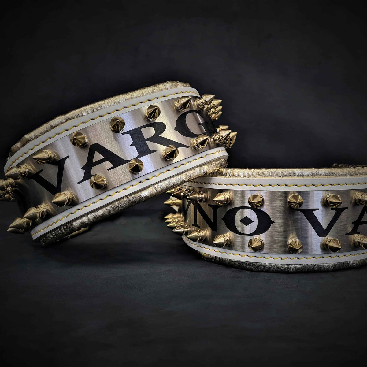 Bestia Metal White & Gold Personalized Leather Dog Collar