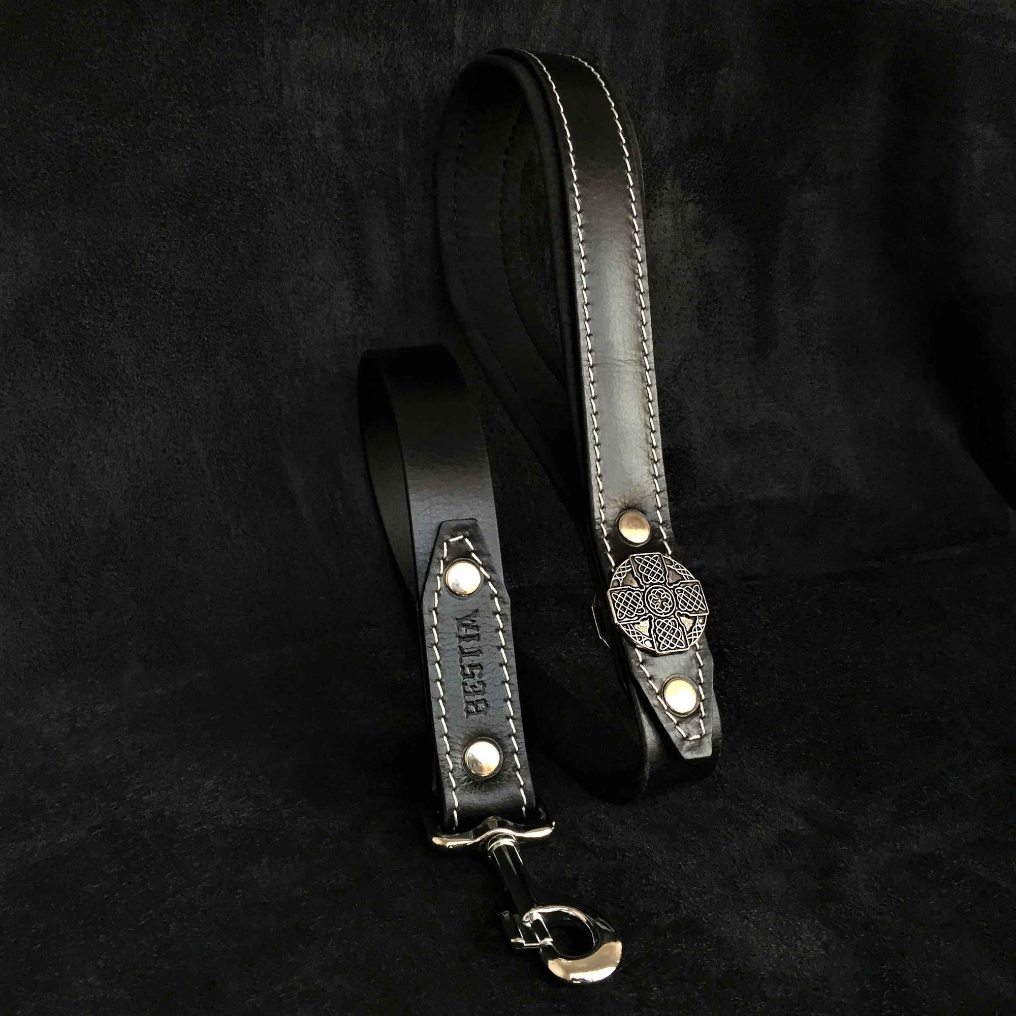 Bestia Maximus Silver Leather Dog Leash