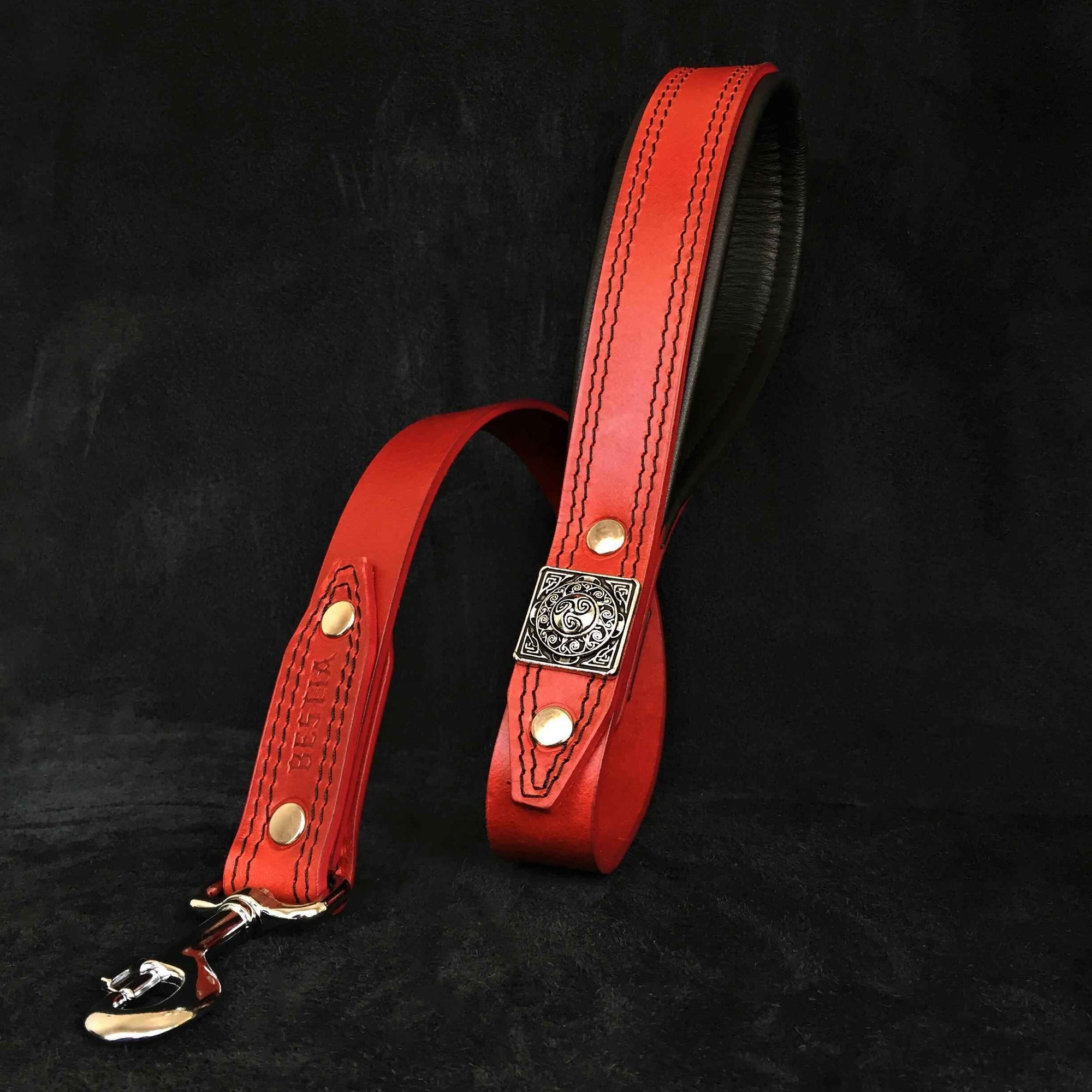 Bestia Eros Red Leather Dog Leash