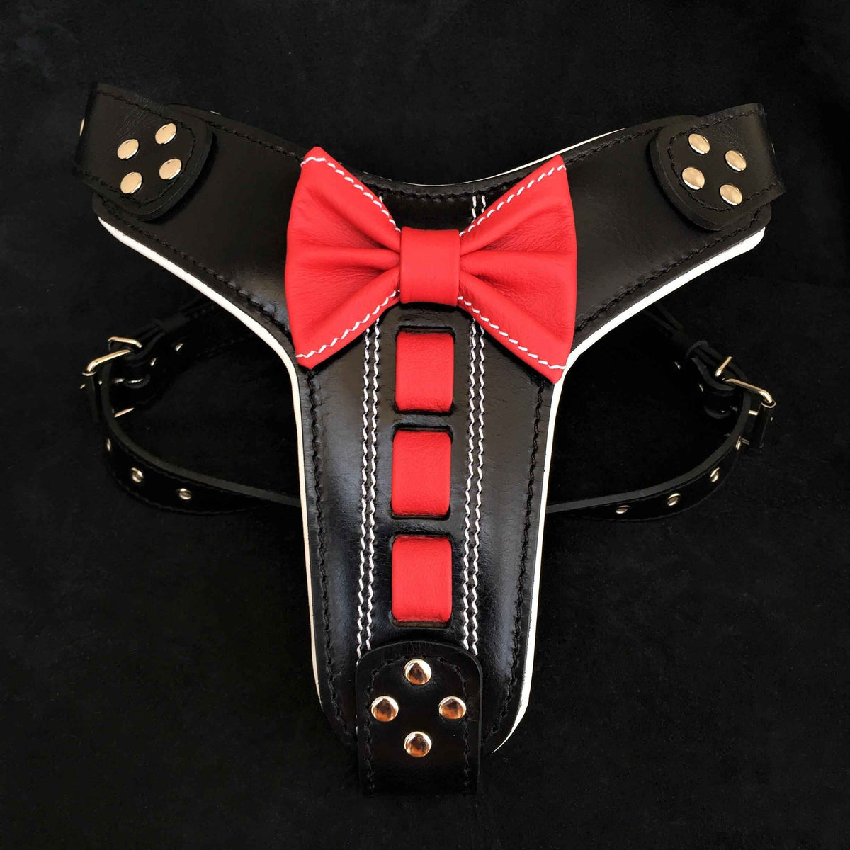 Bestia Bowtie Leather Dog Harness