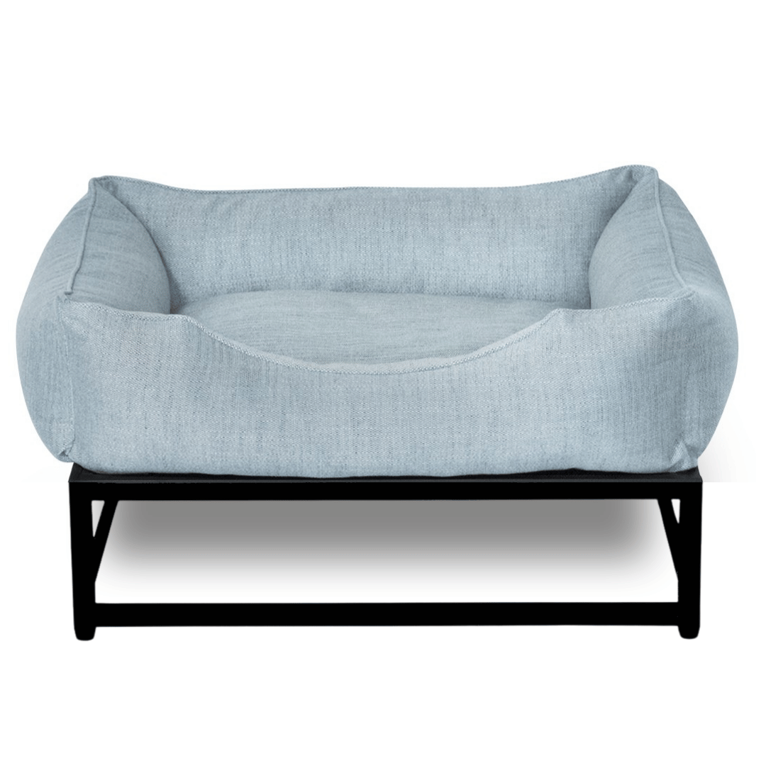 The FUZI Elevated Dog Bed
