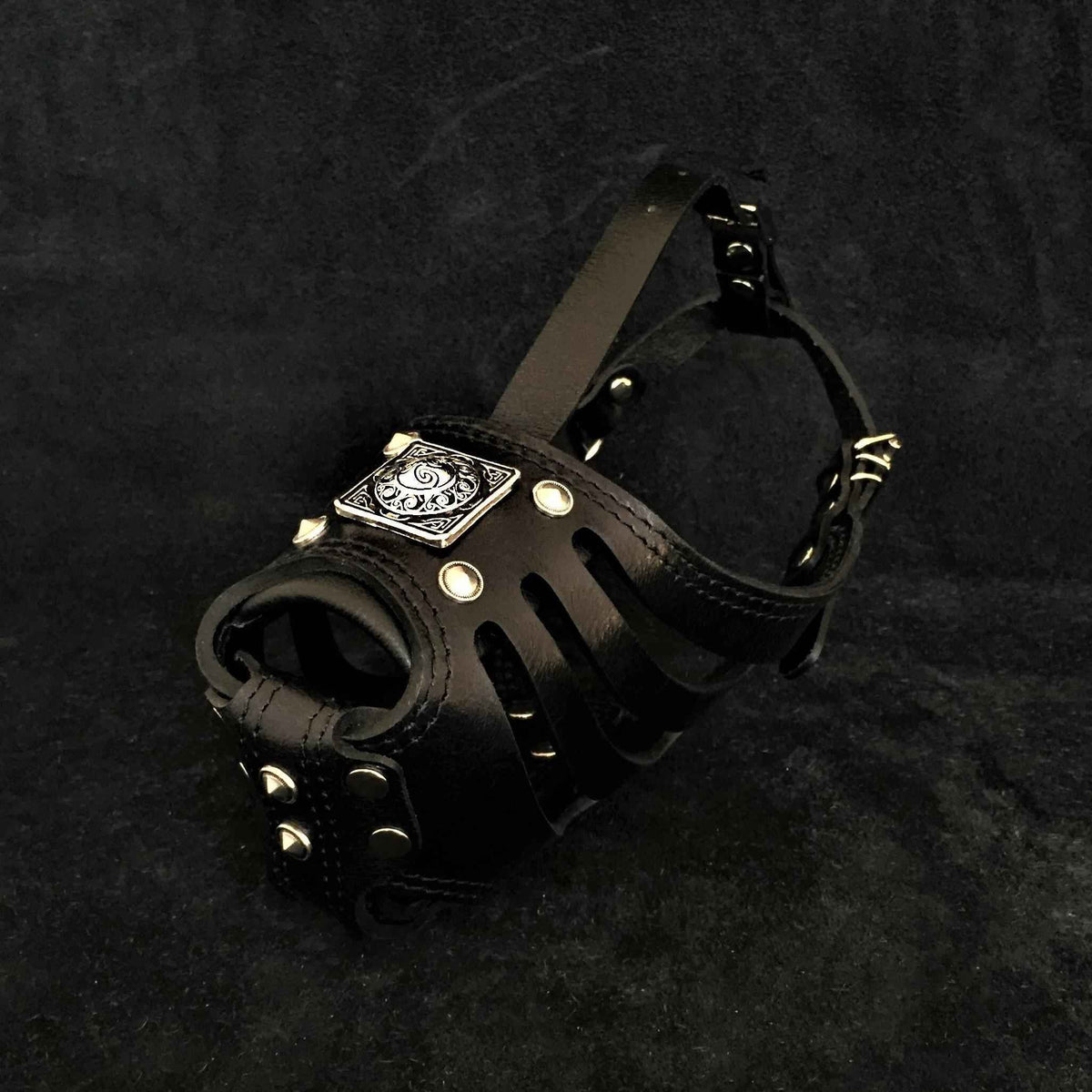 Bestia Eros Basket All Black Leather Dog Muzzle