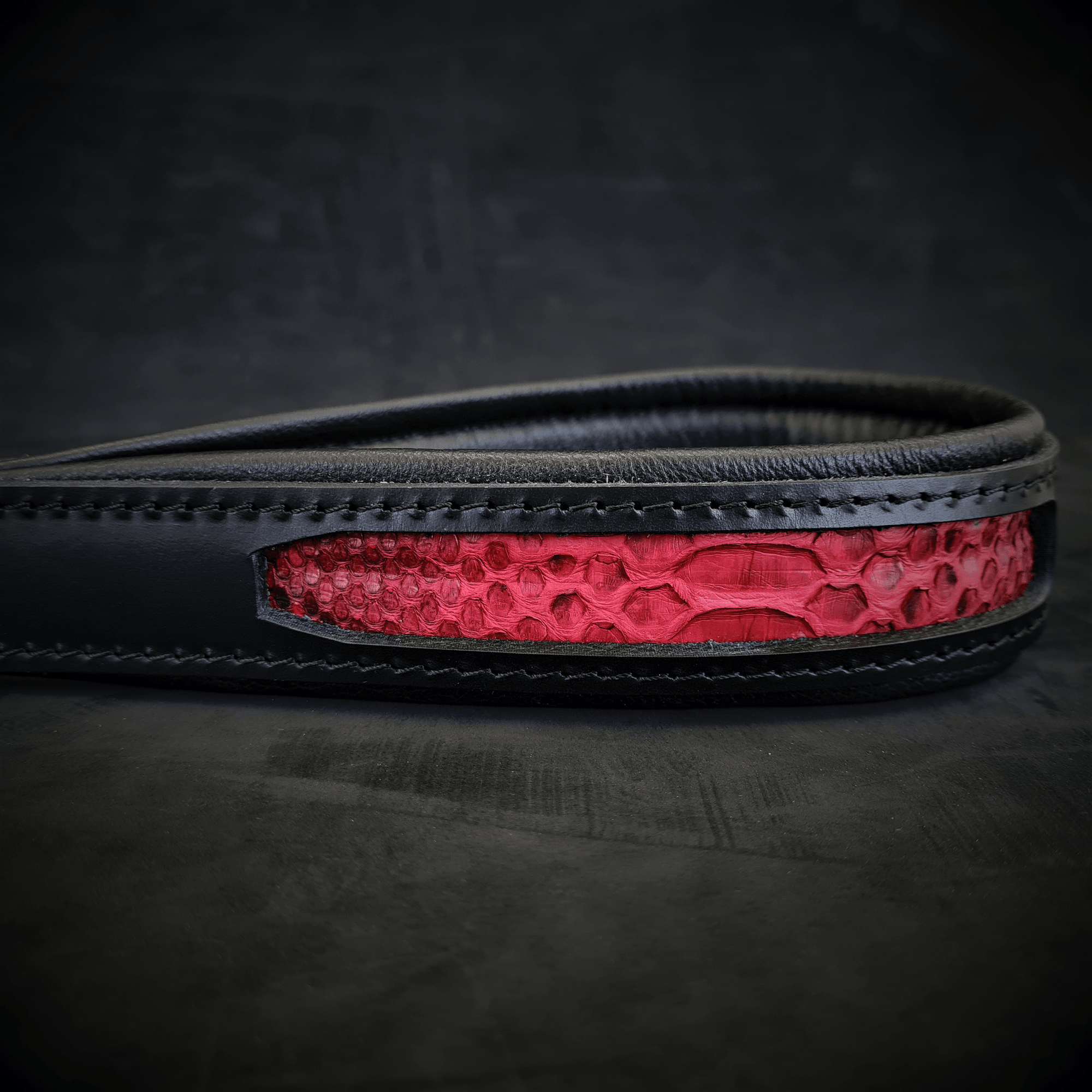Bestia Red Dragon Leather Dog Leash