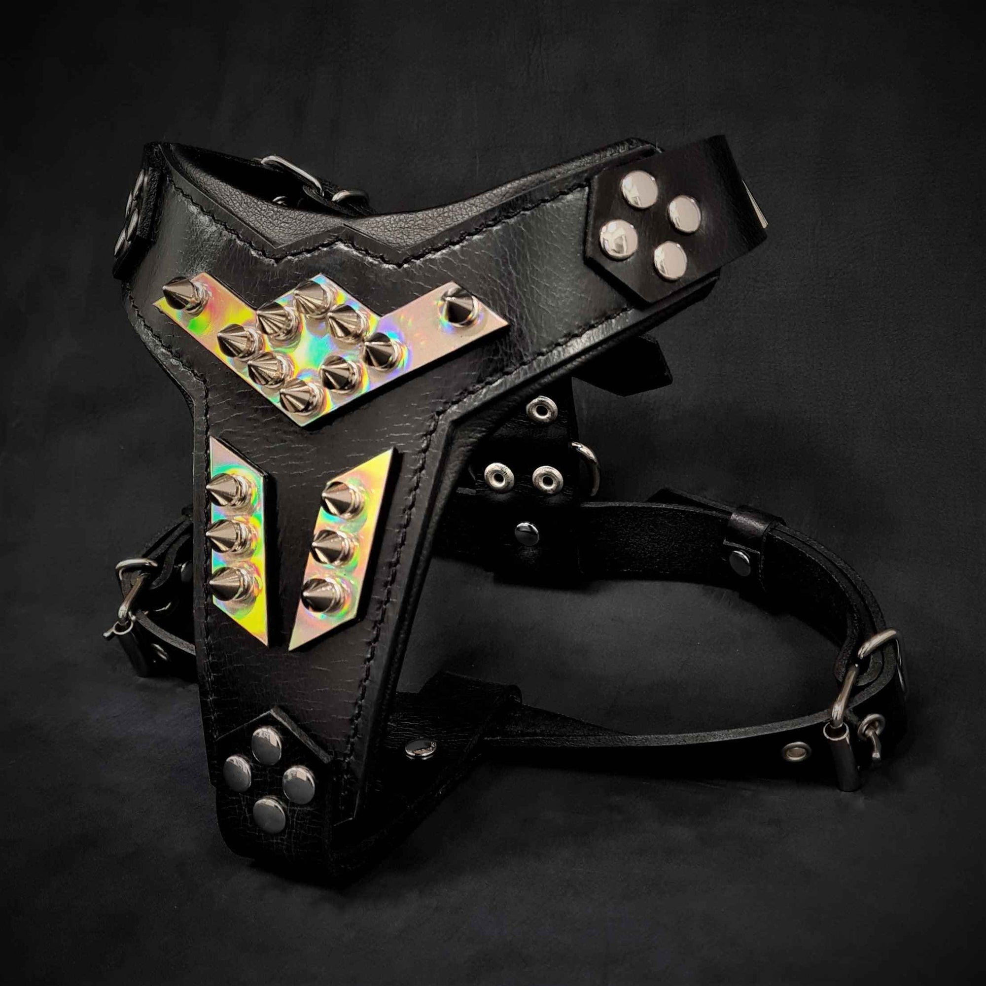 Bestia Midas Leather Silver Medium Dog Harness