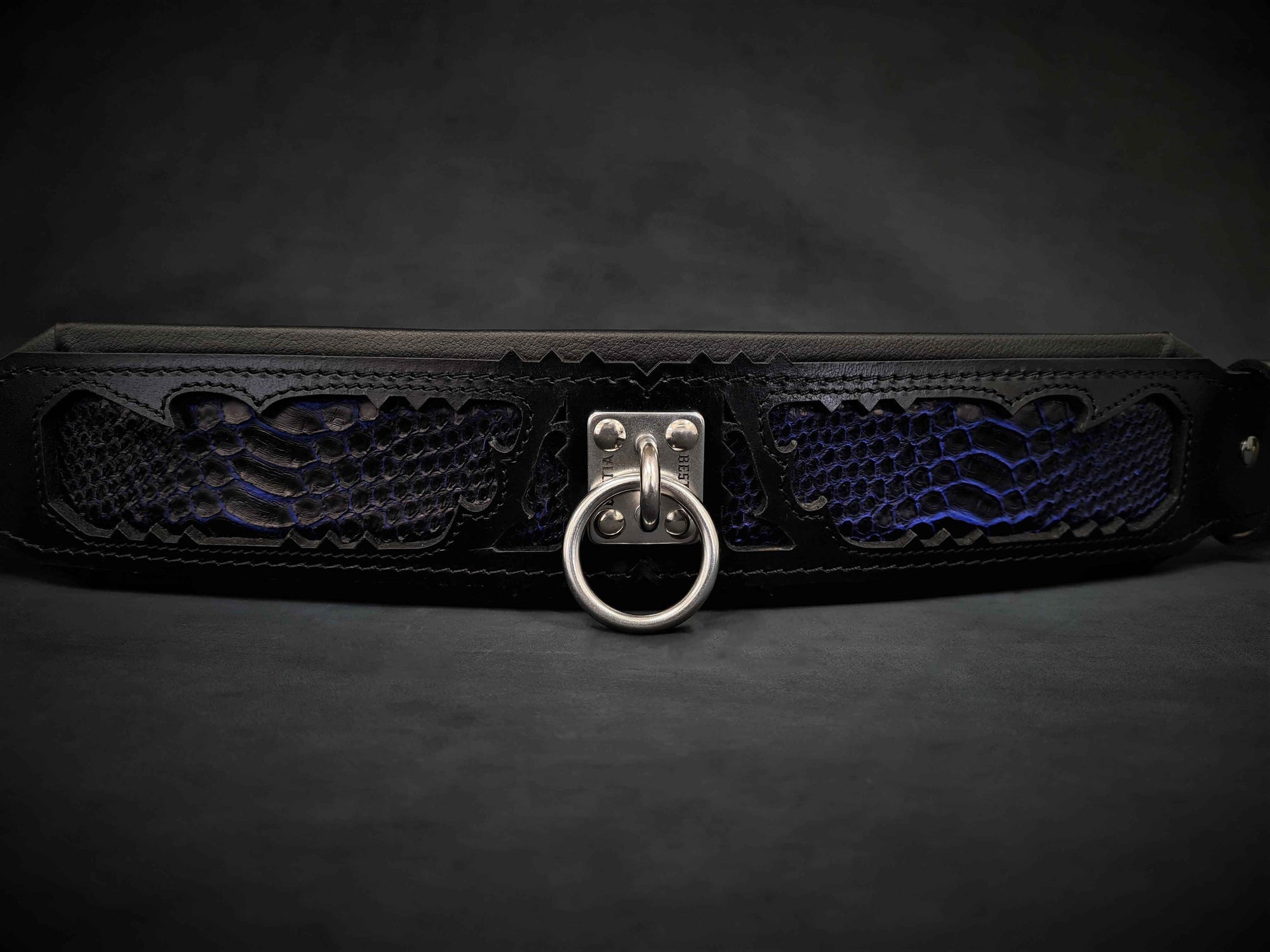 Bestia Indigo Leather Dog Collar