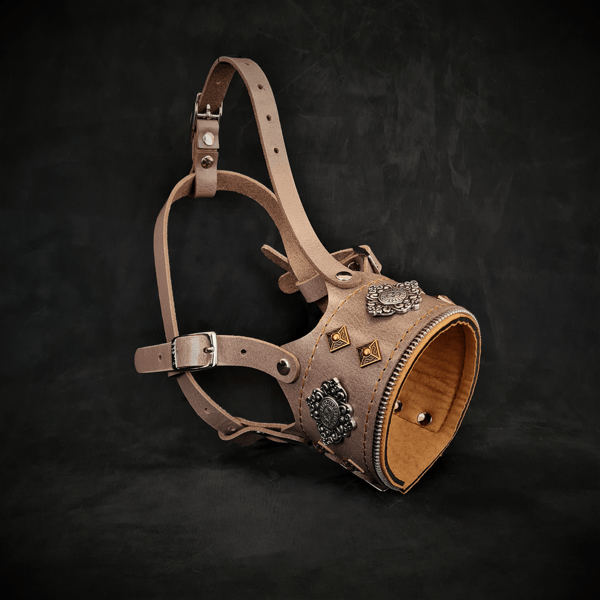 Bestia Aztec Leather Grey Dog Muzzle