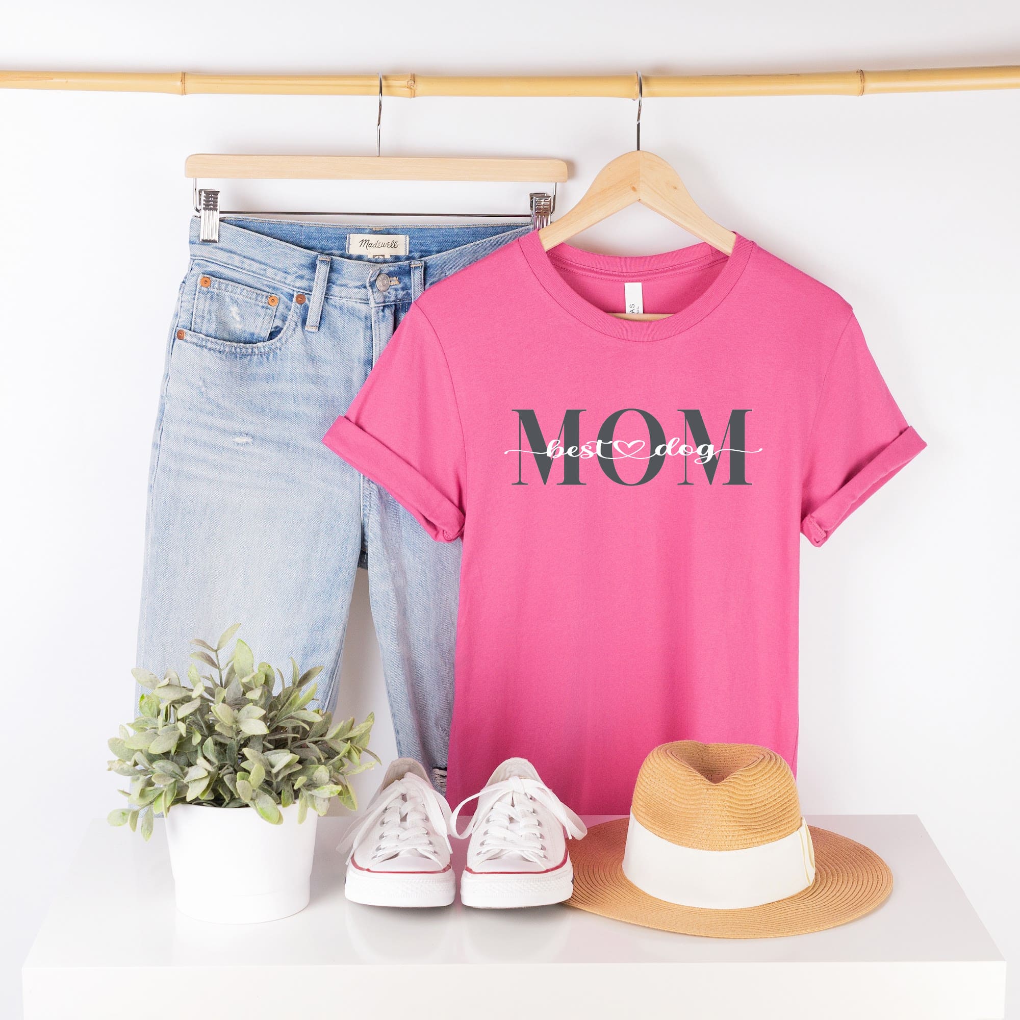 Best Dog Mom T-Shirt