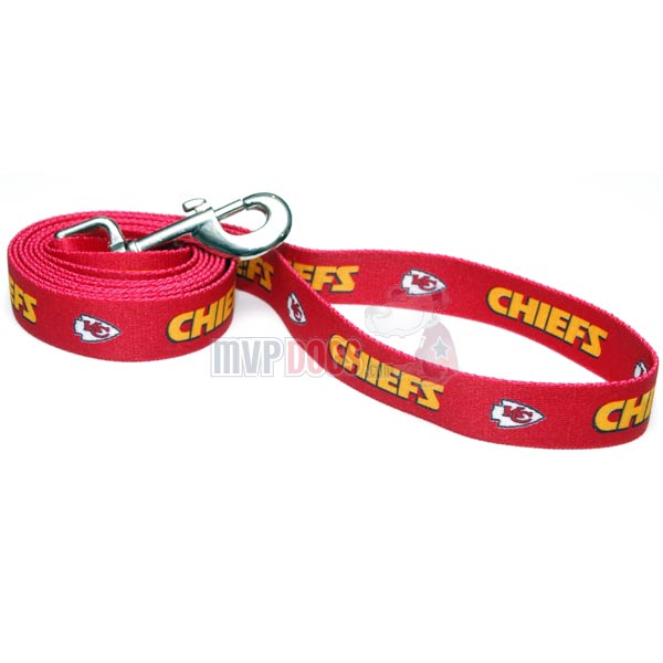 NFL Kansas City Chiefs Dog Leash - M: 6 foot, 3/4" wide by Hunter