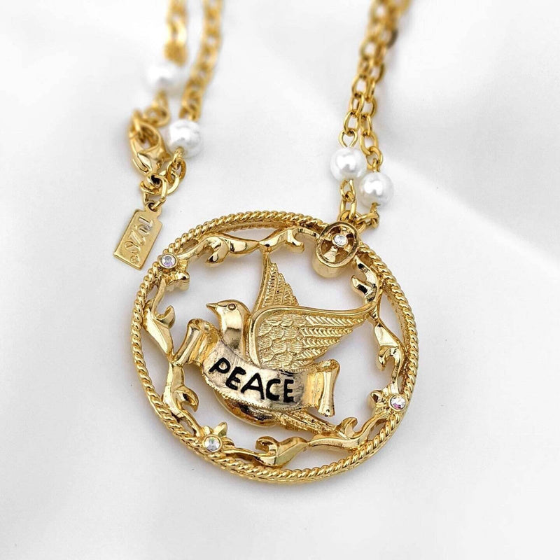 1928 Jewelry Dove Peace Medallion Pendant Necklace 30 Inch