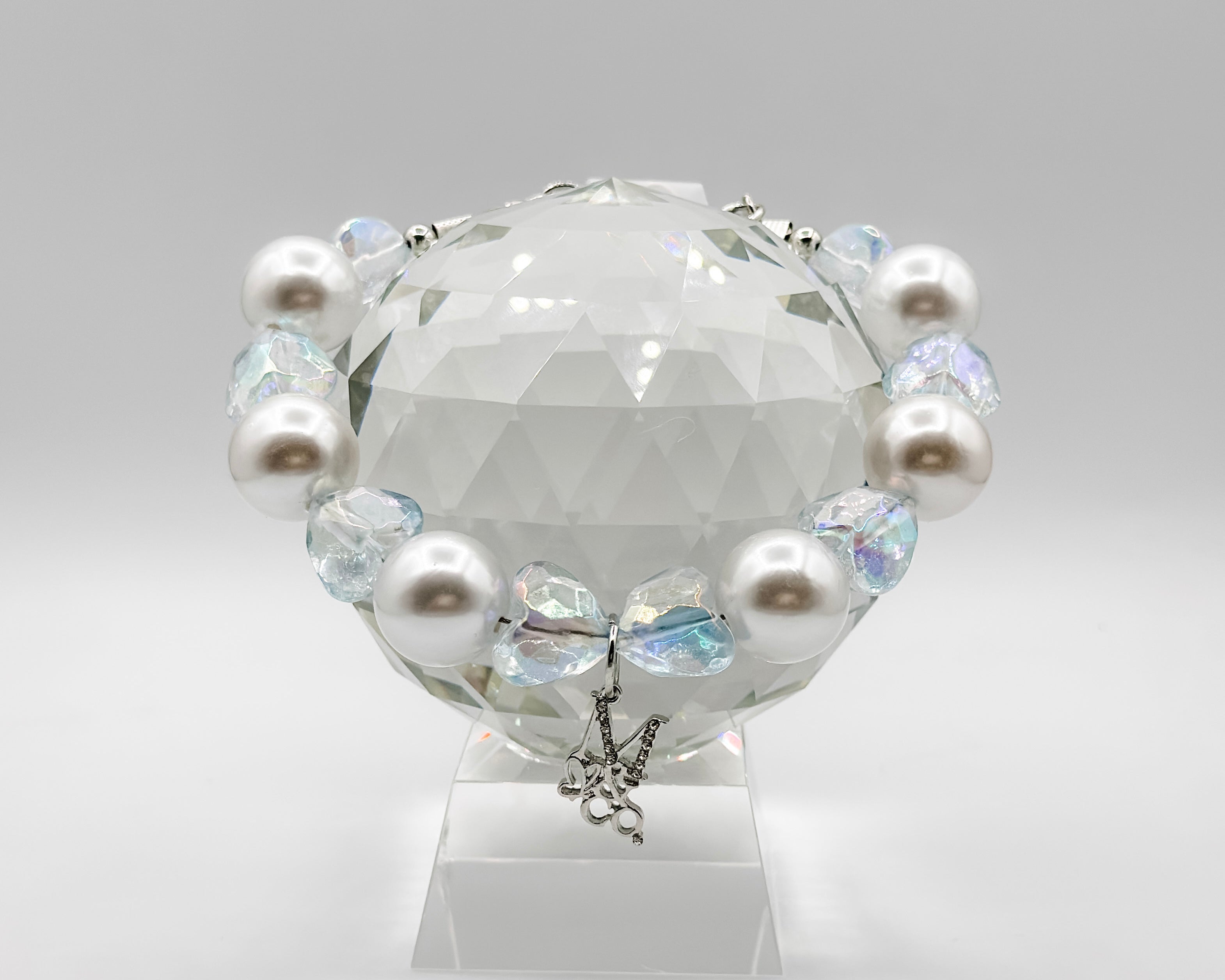 Necklace: Flow to Paris (Love Collection)