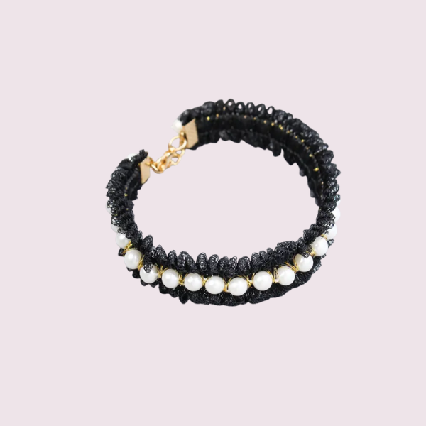 The Everyday Pearls Dog Accessory Set