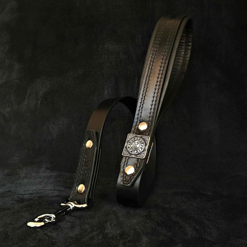 Bestia Eros All Black Leather Dog Leash