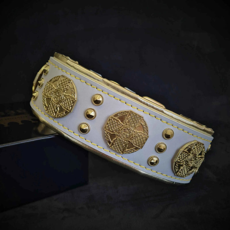 Bestia Maximus 2.5-Inch Wide White & Gold Leather Dog Collar