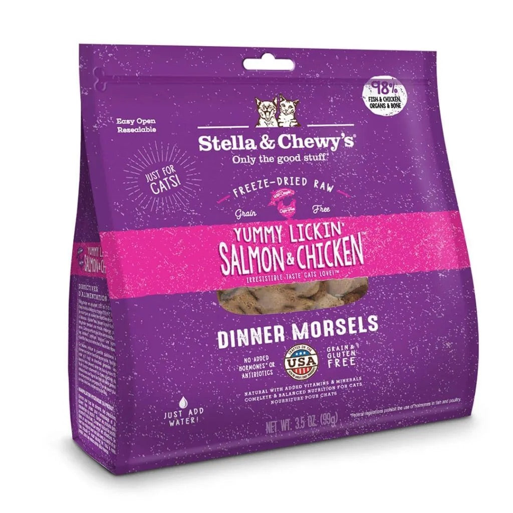 Stella & Chewys Freeze Dried Dinner Yummy Lickin Salmon and Chicken Cat Food