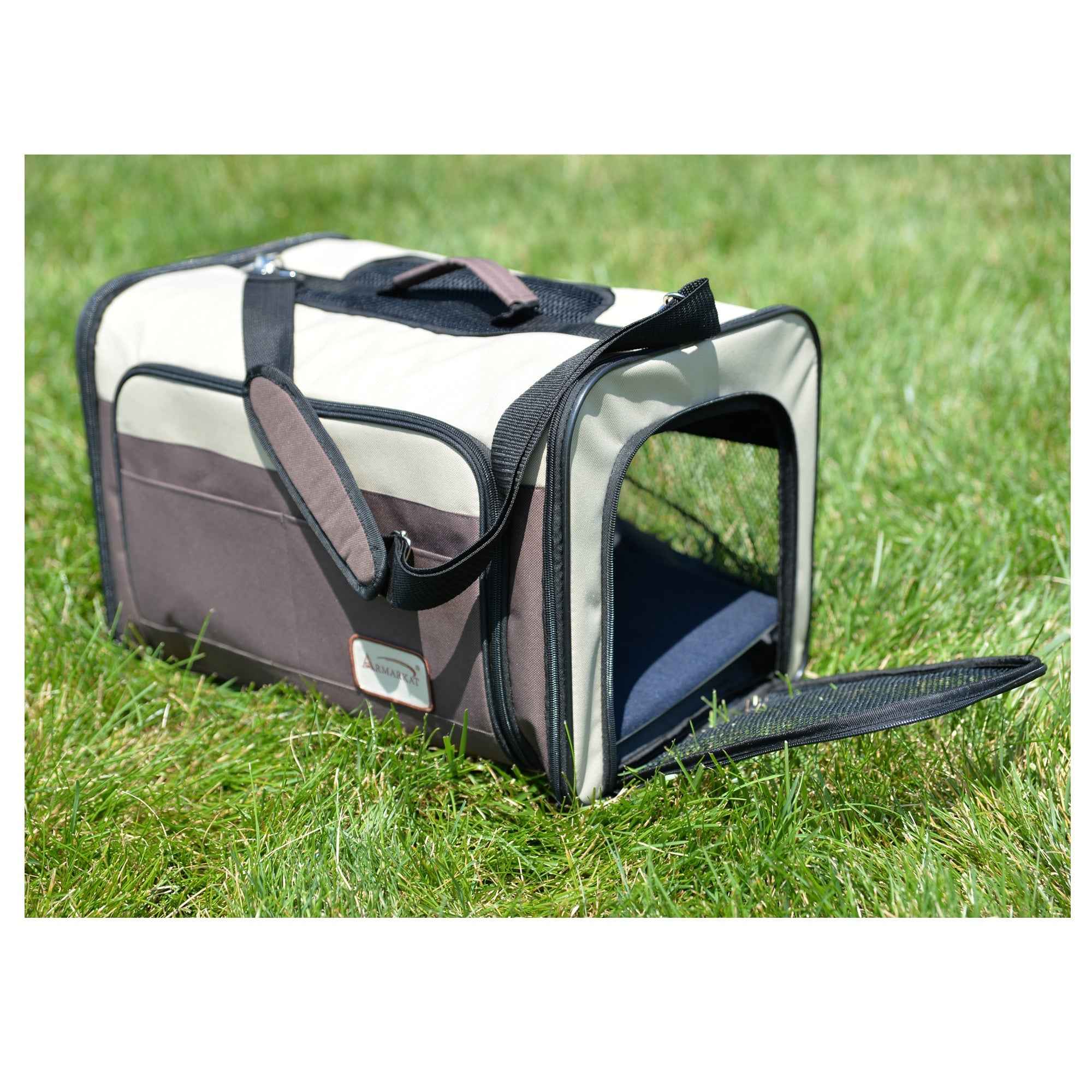 Armarkat AirlIne Approved Pet Carrier Soft Sided Pet Travel Carrier 4 Sides Expandable Cat Carrier With Fleece Pad for Cats Puppy and Small Dogs  PC102R