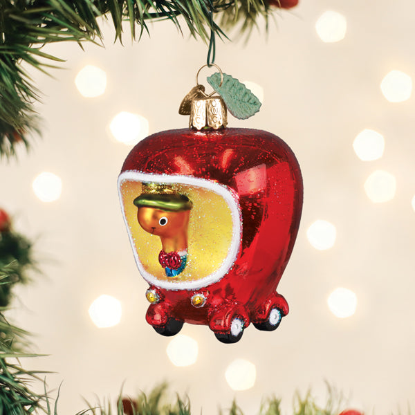 Old World Christmas: Lowly Worms Applecar Christmas Ornament