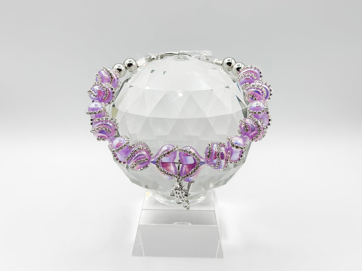 Formal Affair Necklace: Light Lavender
