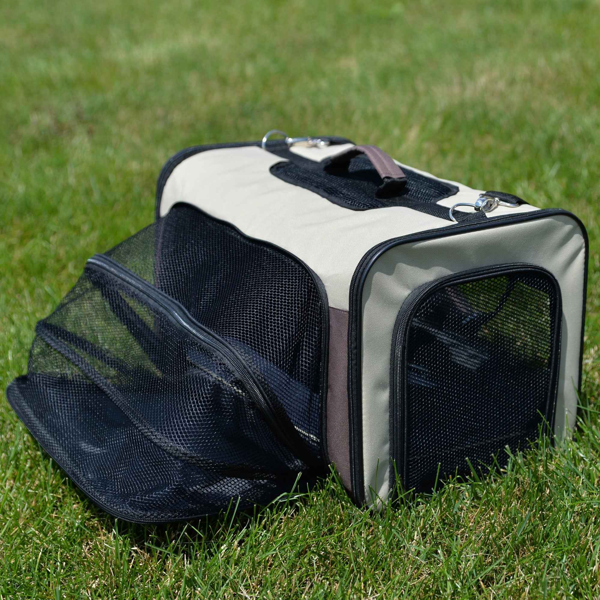 Armarkat AirlIne Approved Pet Carrier Soft Sided Pet Travel Carrier 4 Sides Expandable Cat Carrier With Fleece Pad for Cats Puppy and Small Dogs  PC102R