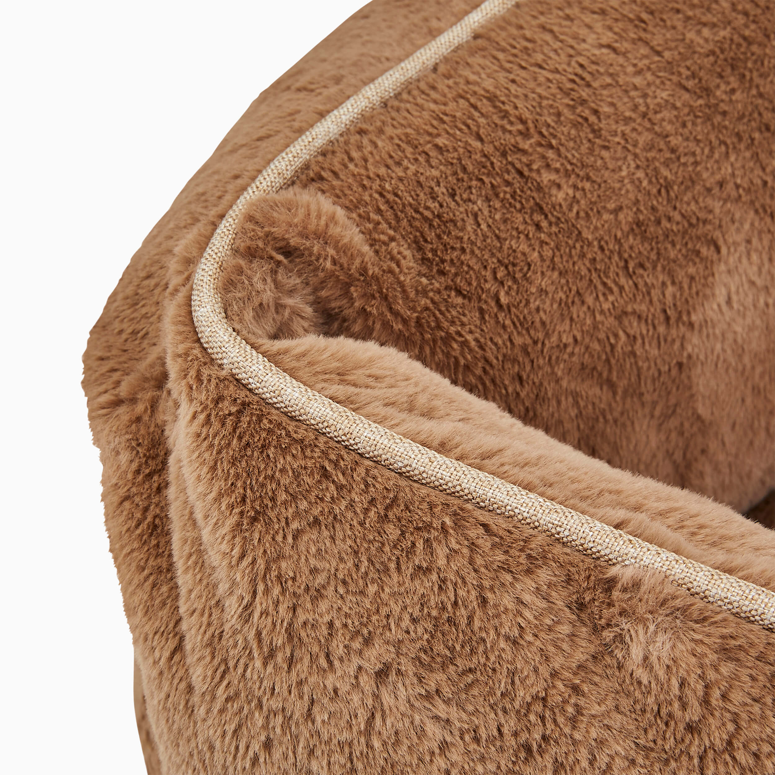 The FUZI Elevated Dog Bed