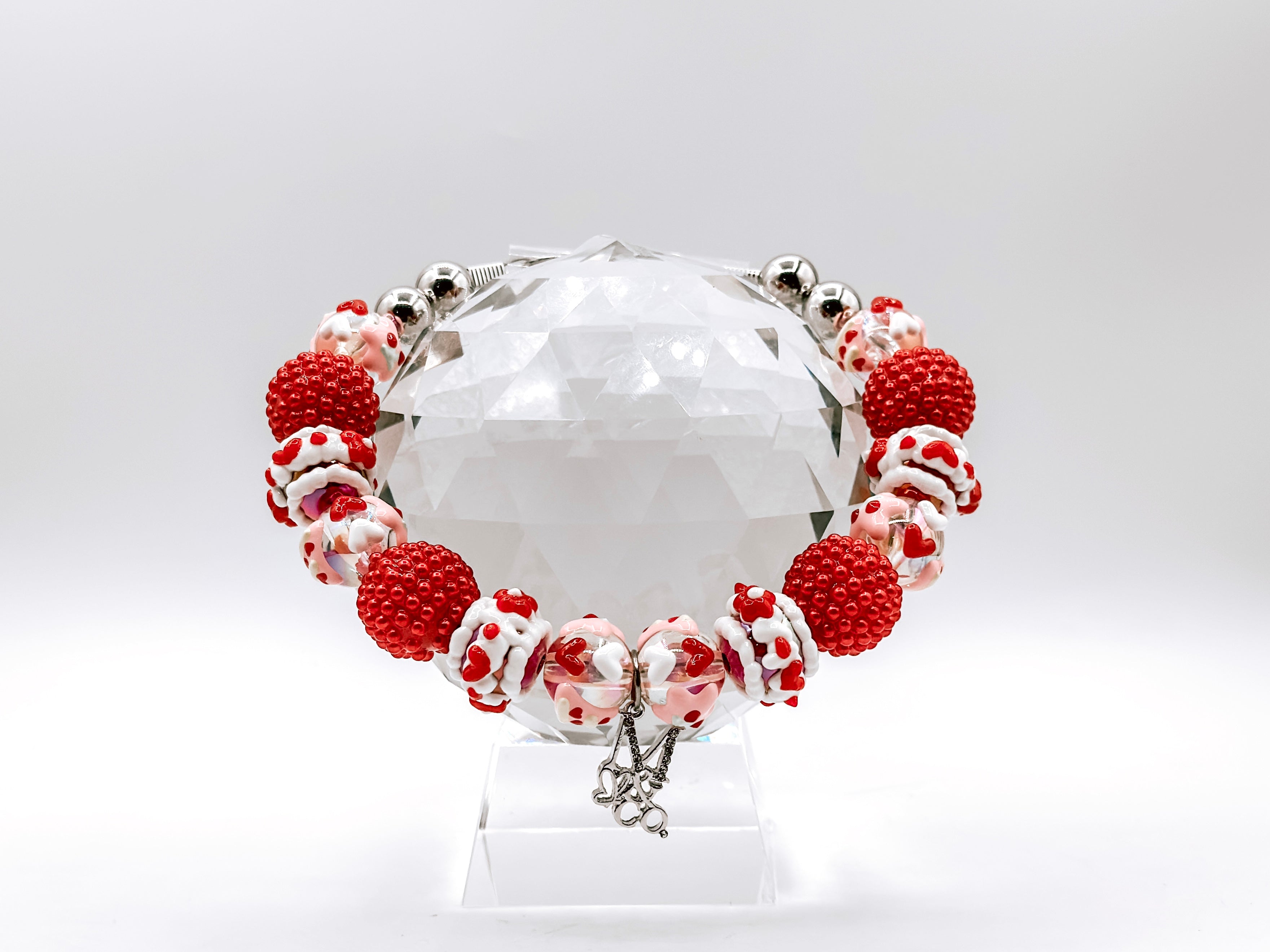 Magbubu Party I: Red Velvet Whirl Necklace