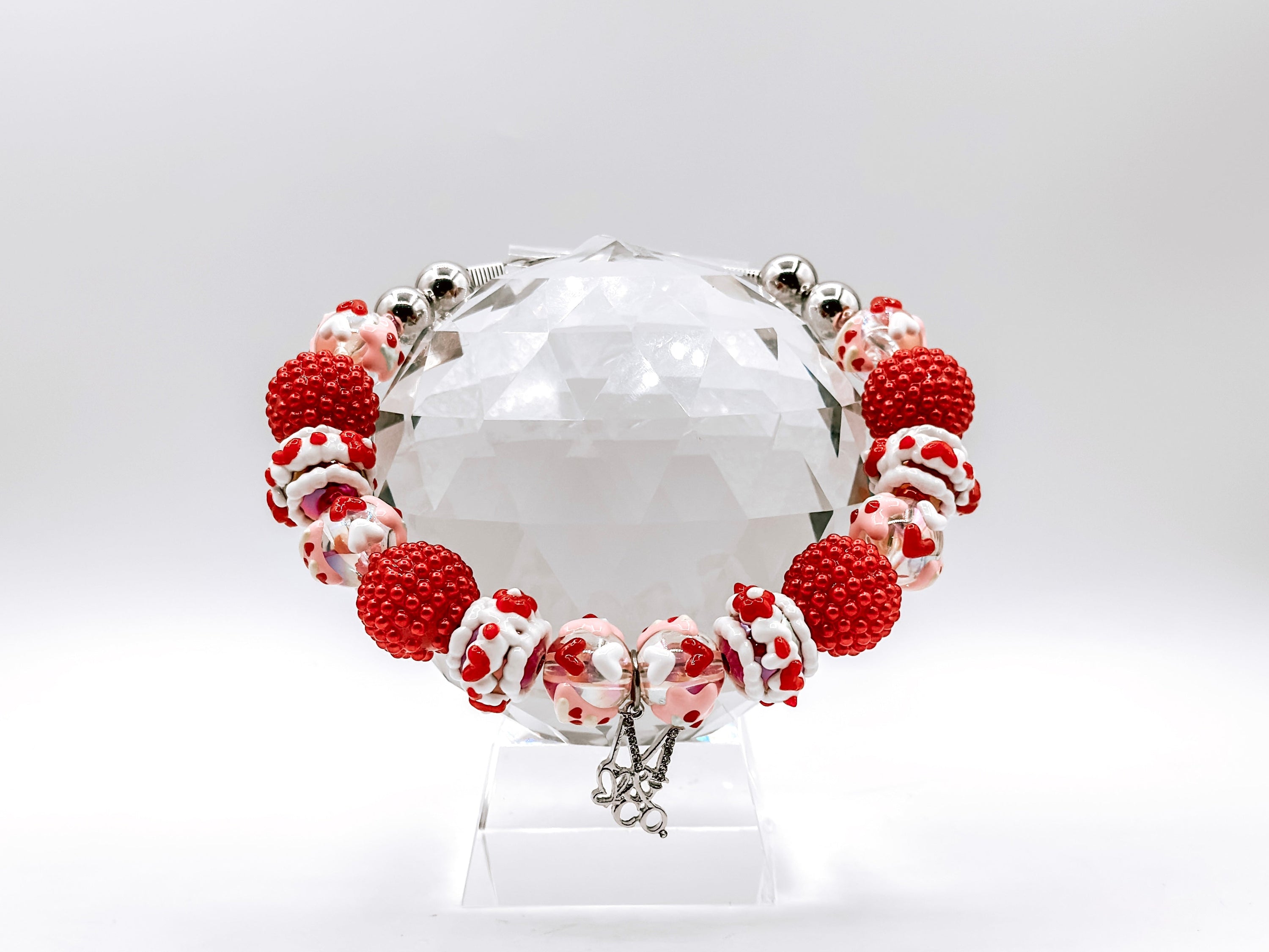 Magbubu Party I: Red Velvet Whirl Necklace