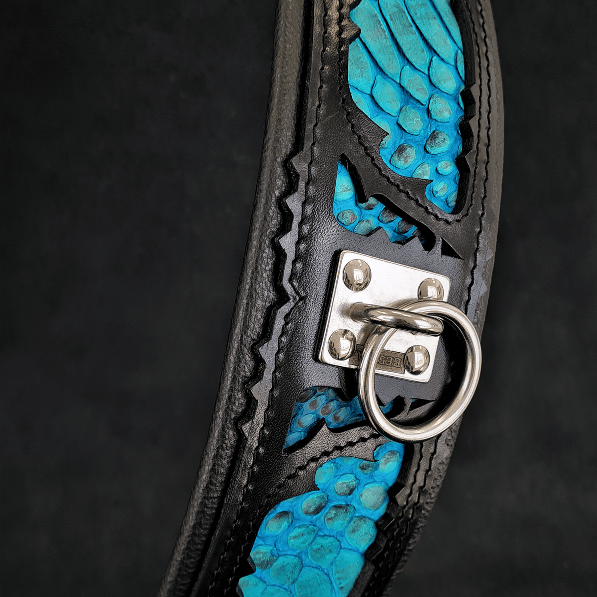 Bestia Morelia Python Leather Dog Collar