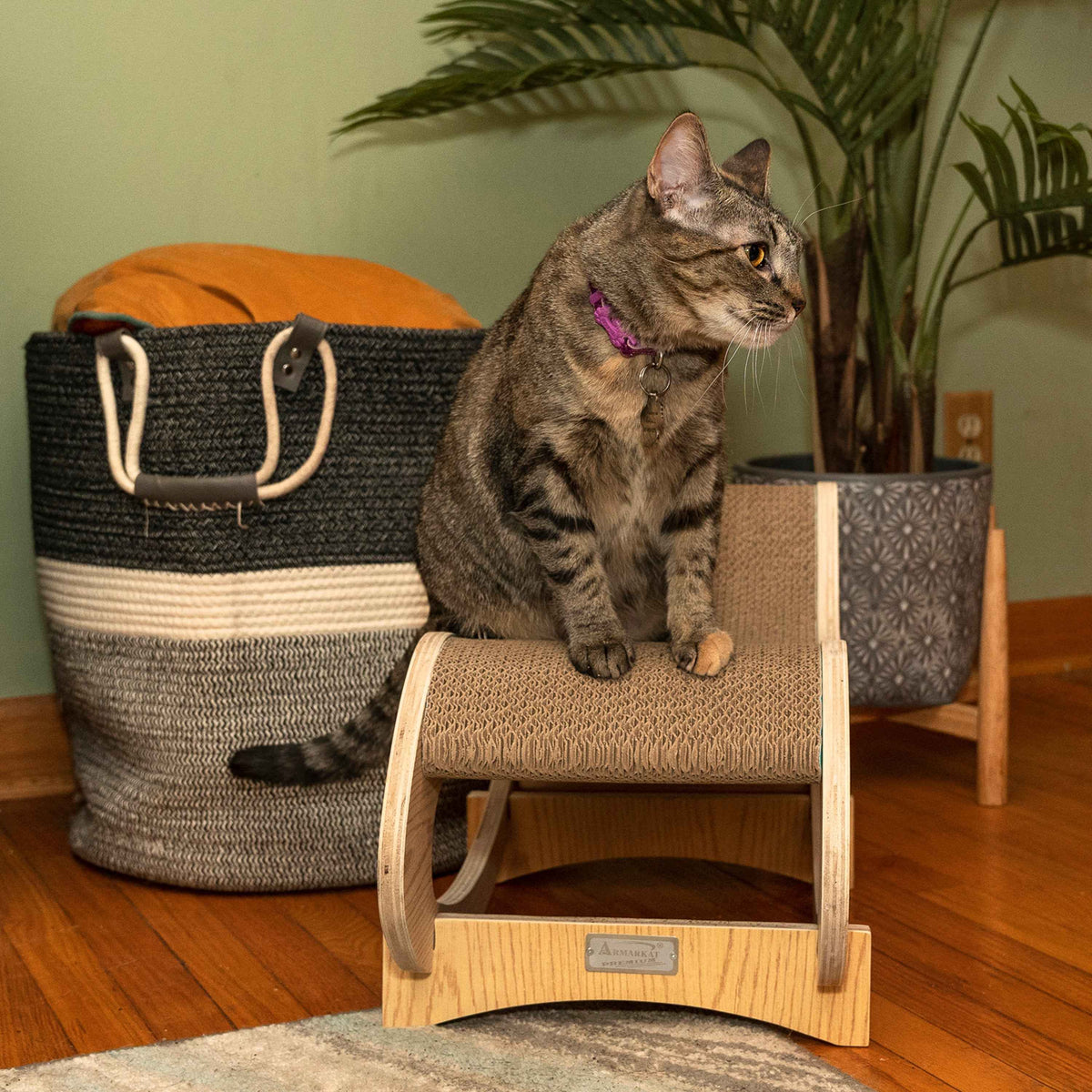 Armarkat Real Wood Medium Wooden Cat Rocking Chair Detachable Cat Swing Chair