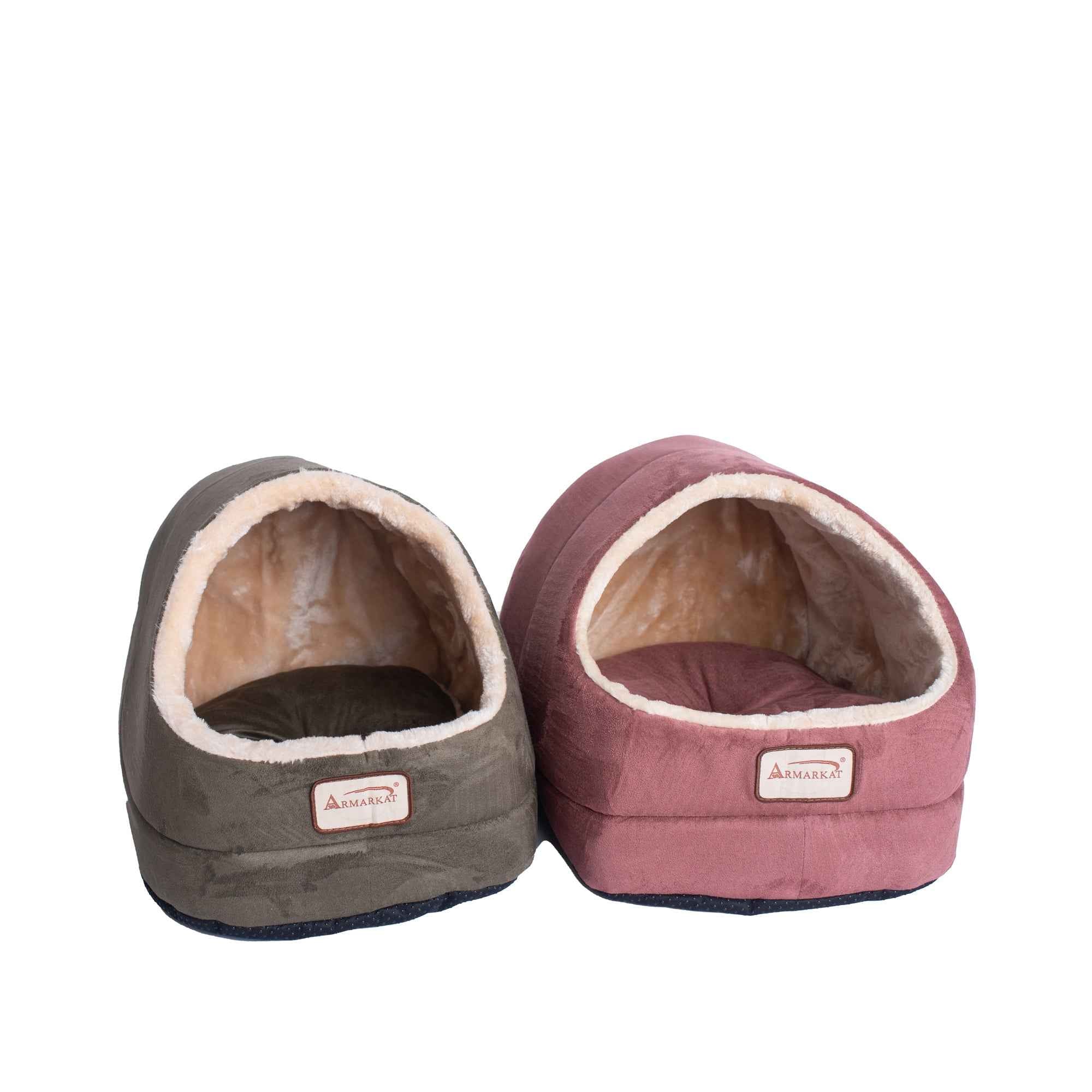 Armarkat faux suede Cat Bed and Cave  18"(L) x 12.5"(W) x 11.5"(H)  C18HML/MH Laurel Green