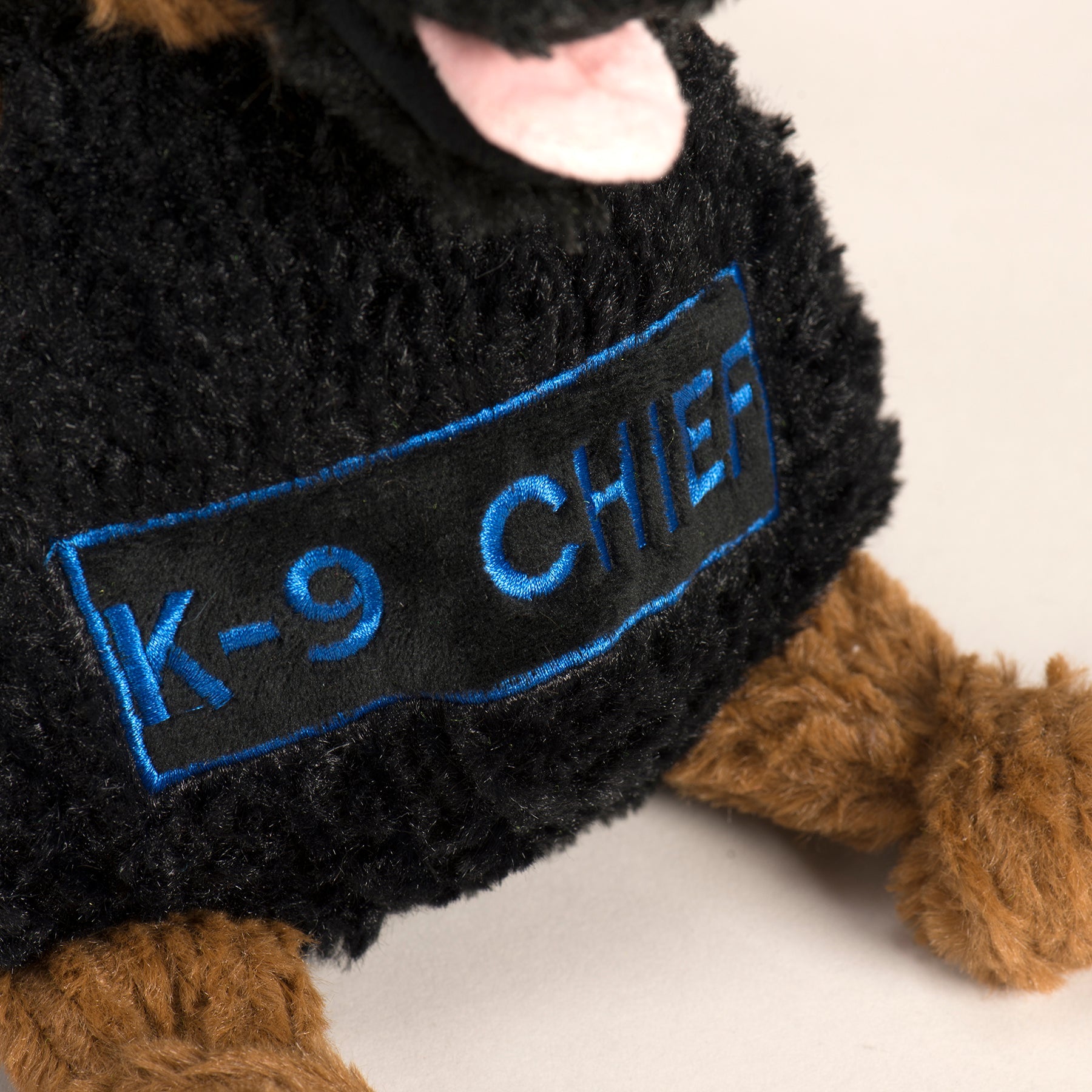 HuggleCauseTM, Project K-9 Hero, K-9 Chief Knottie Plush Dog Toy, Large