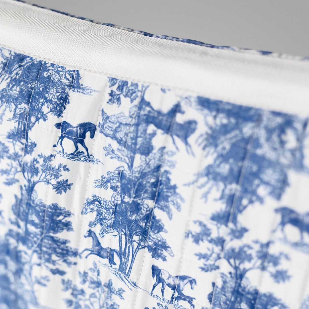 Dapplebay Equestrian Toile Western Saddle Pad - Blue/White