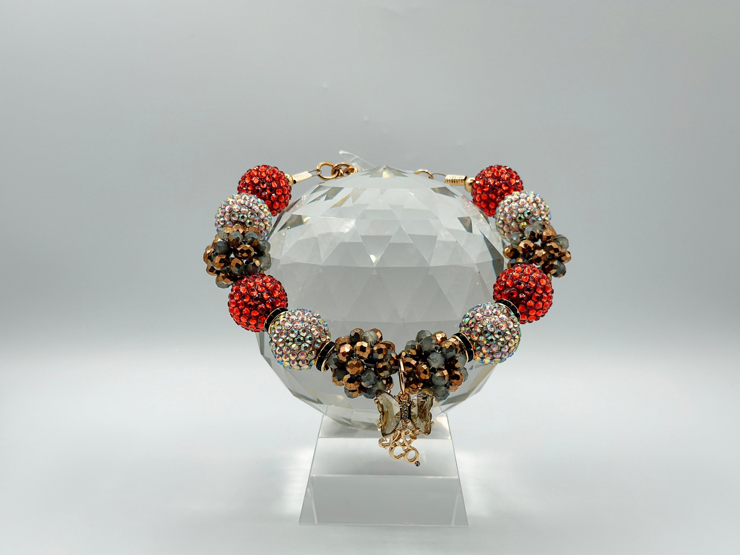 Necklace: Holiday 1
