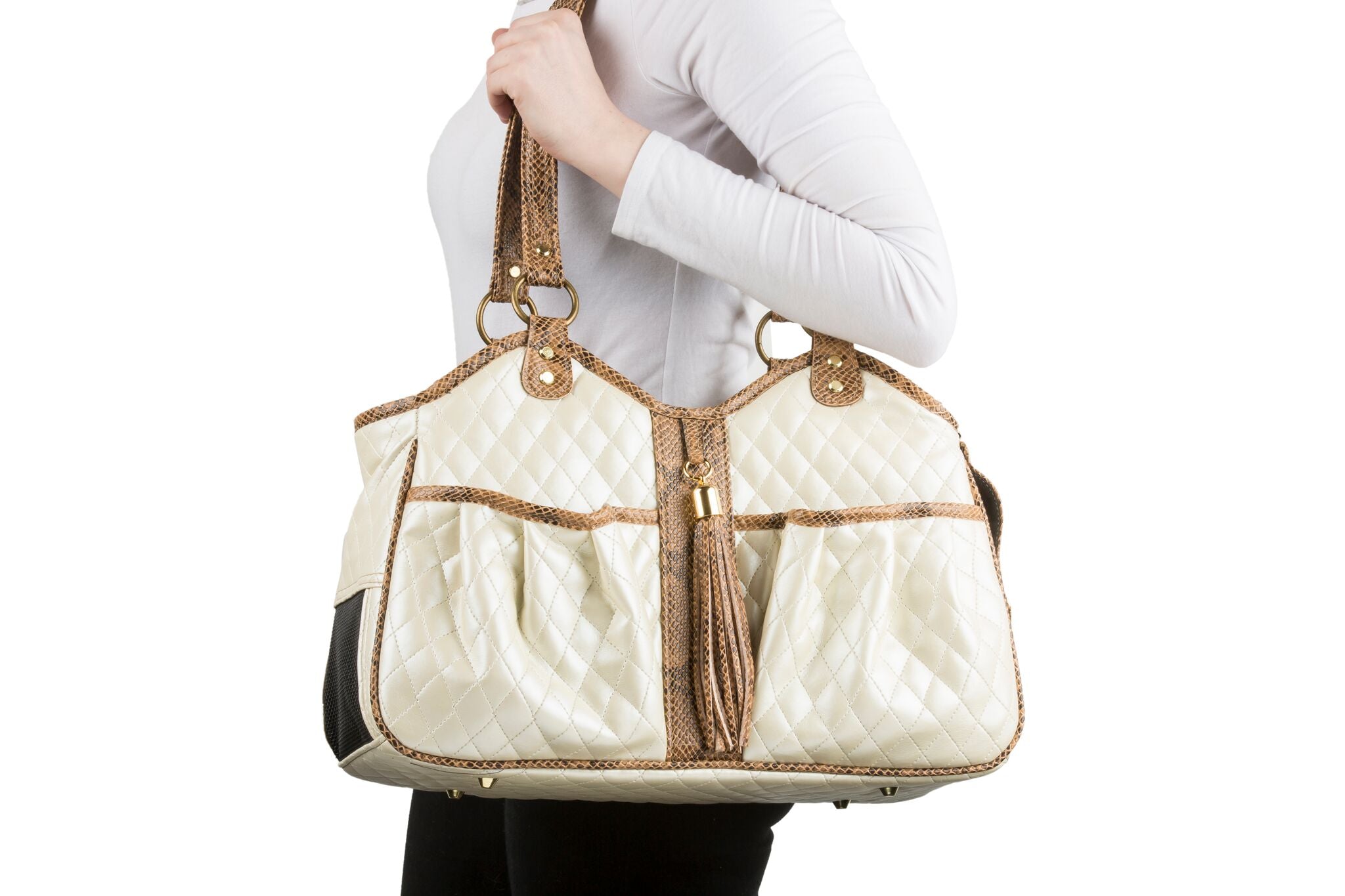 Metro - Ivory Quilted With Tassel