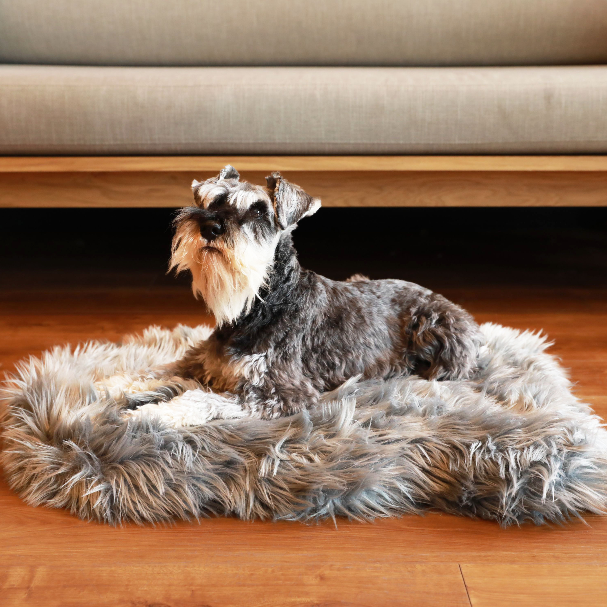 Puprug Faux Fur Orthopedic Dog Bed Curve Charcoal Grey