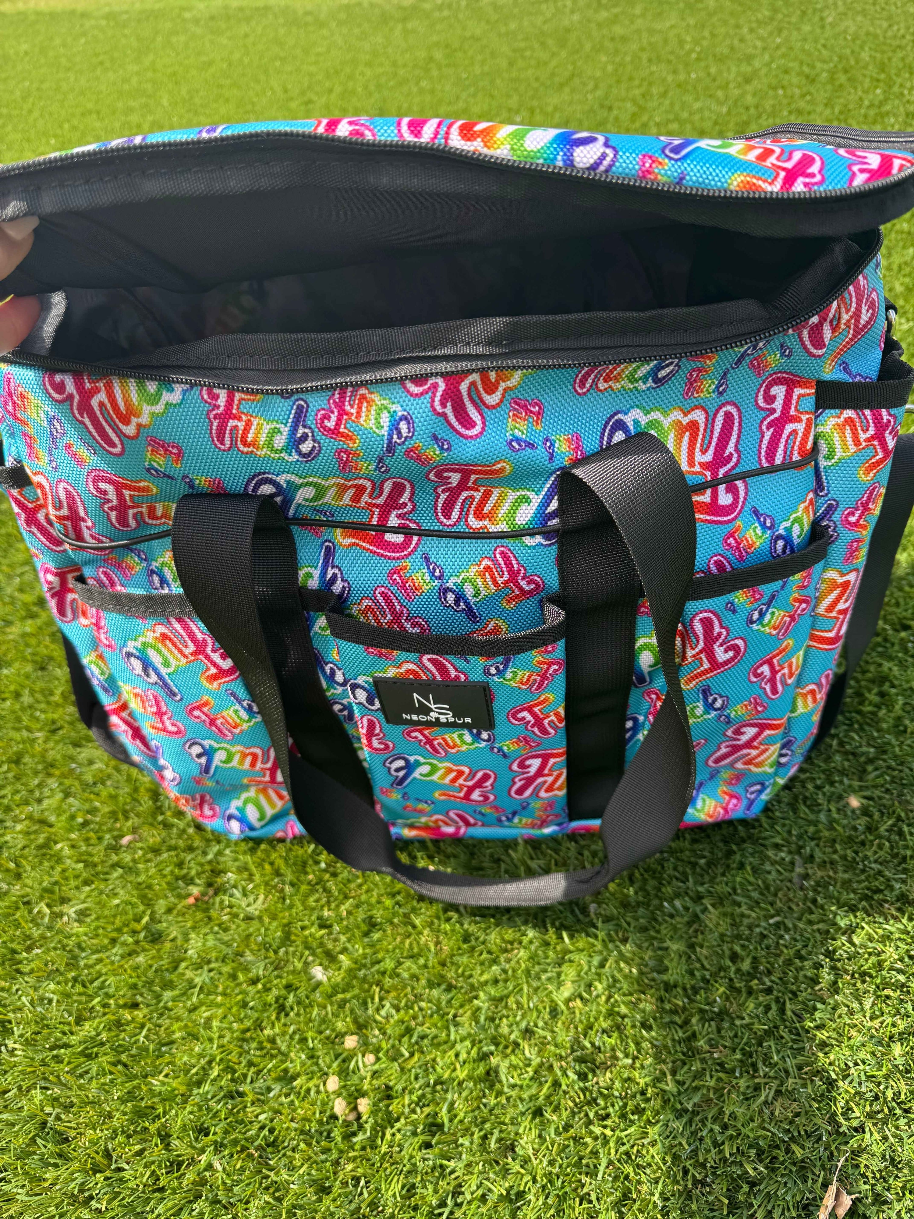 Fook Premium Grooming & Med Bag