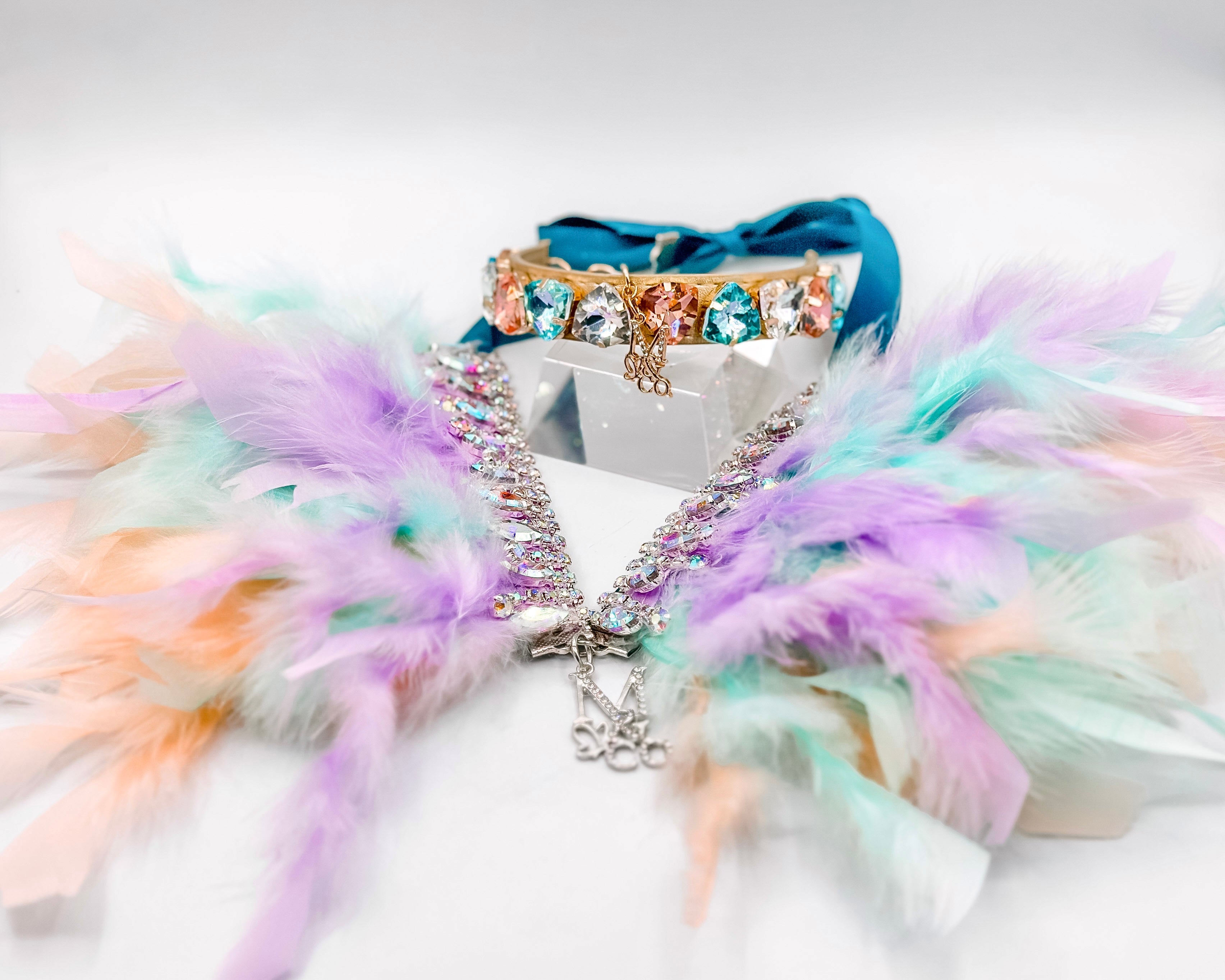 Signature Feathers: Dreamy Oasis (pre-order)