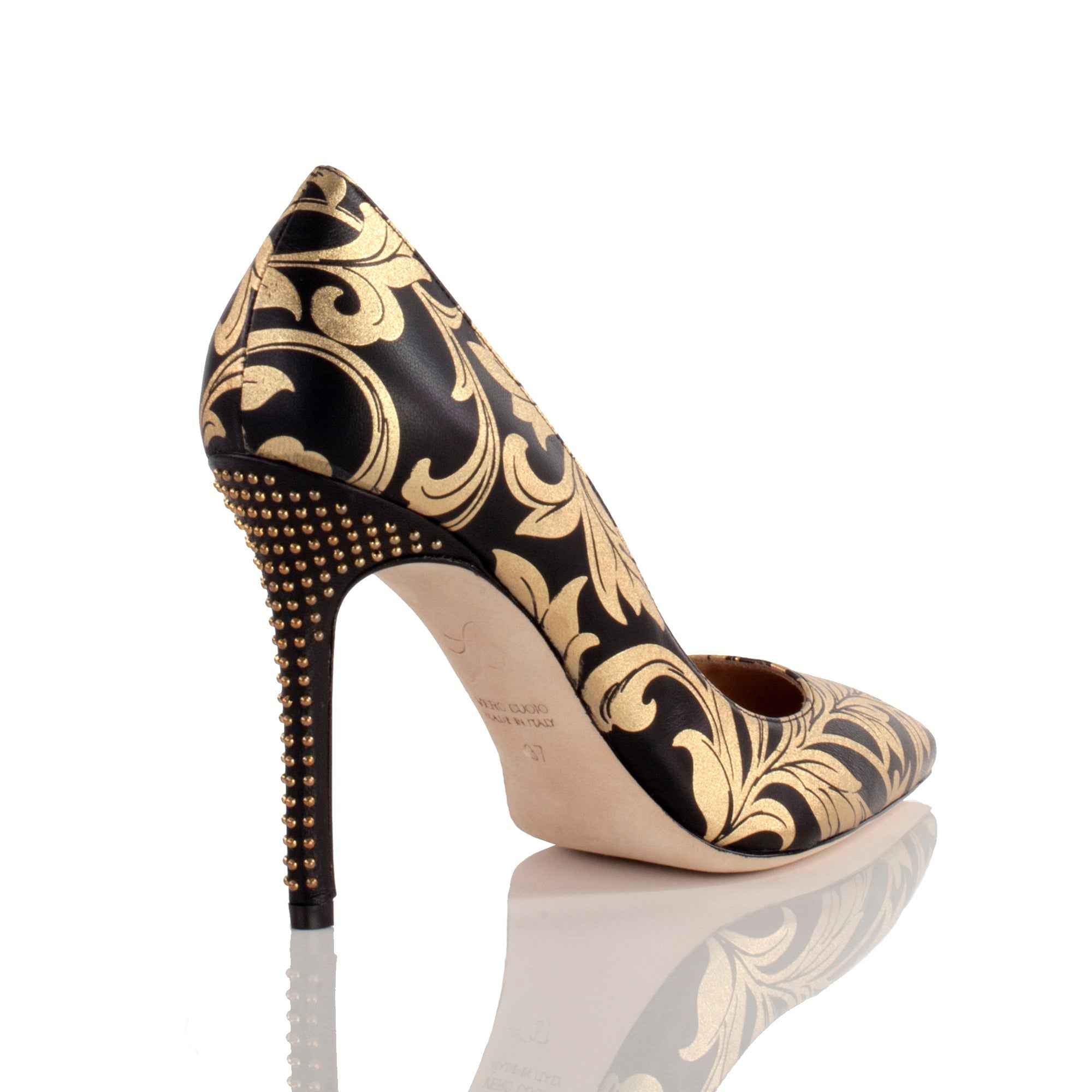 Allysa Payne Zafirah Arabesque Leather Pump