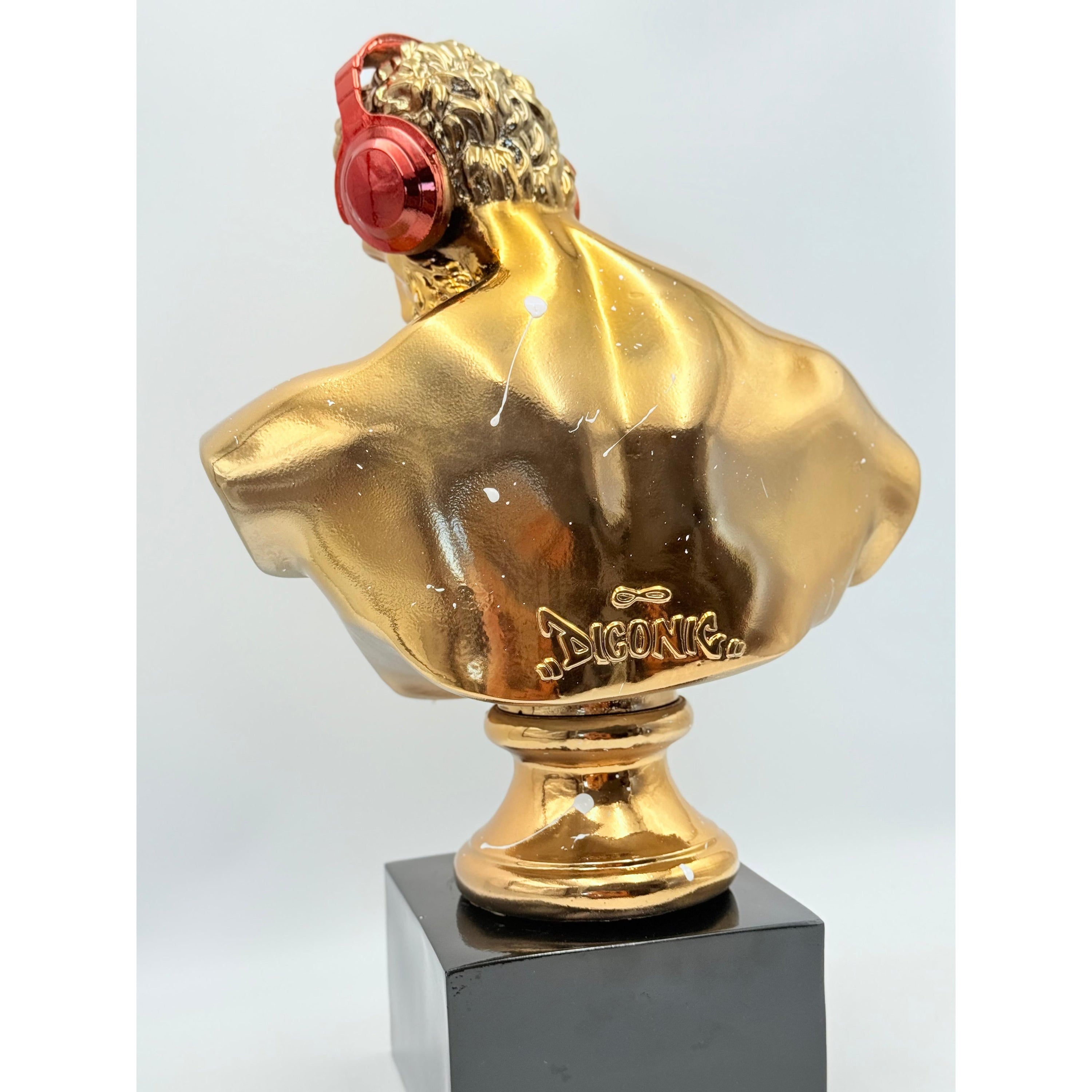 DJ Hercules Sculpture - The King Edition Red Chrome Decor Bust image 5 - HT Animal Supply