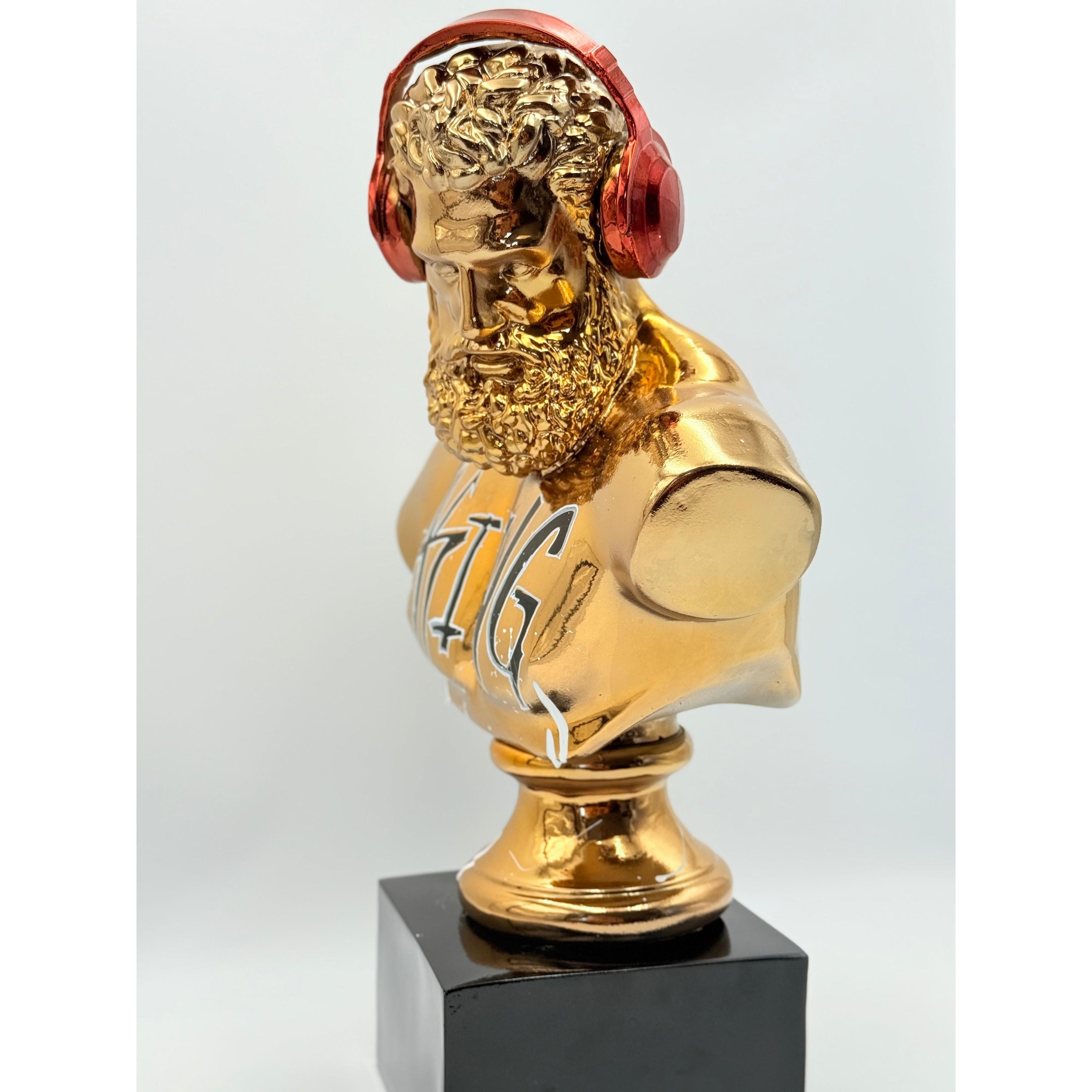 DJ Hercules Sculpture - The King Edition Red Chrome Decor Bust image 4 - HT Animal Supply