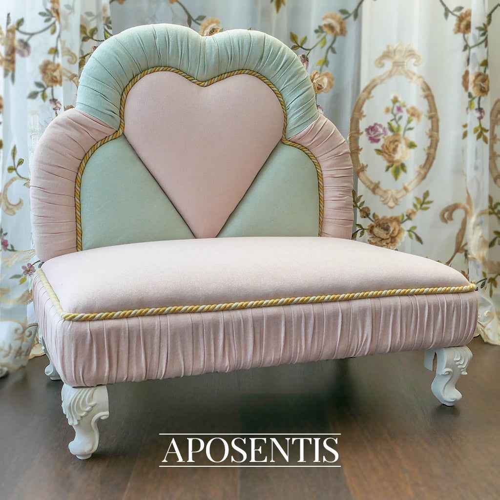 Valentina Heart Detail Luxury Dog and Cat Bed