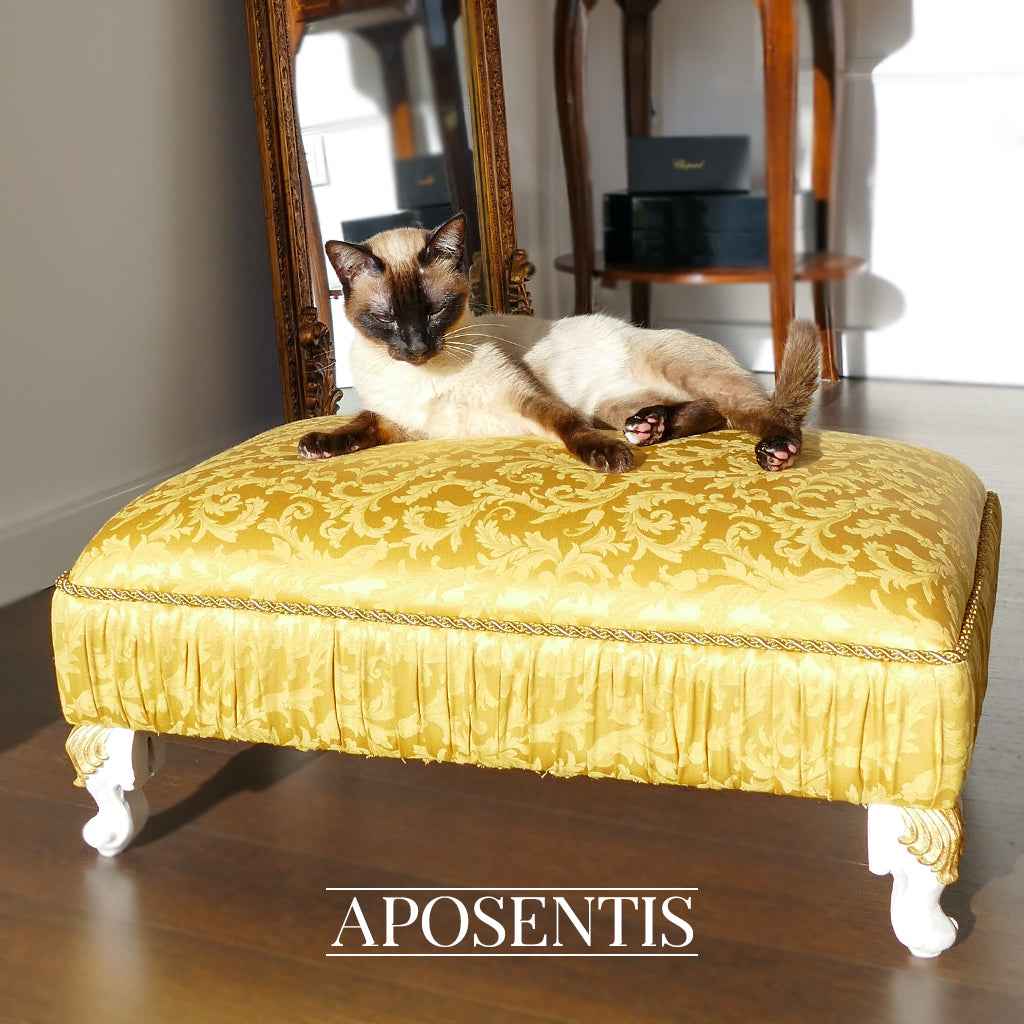 Giovanna 24K Gold Leaf Damask Luxury Pet Bed