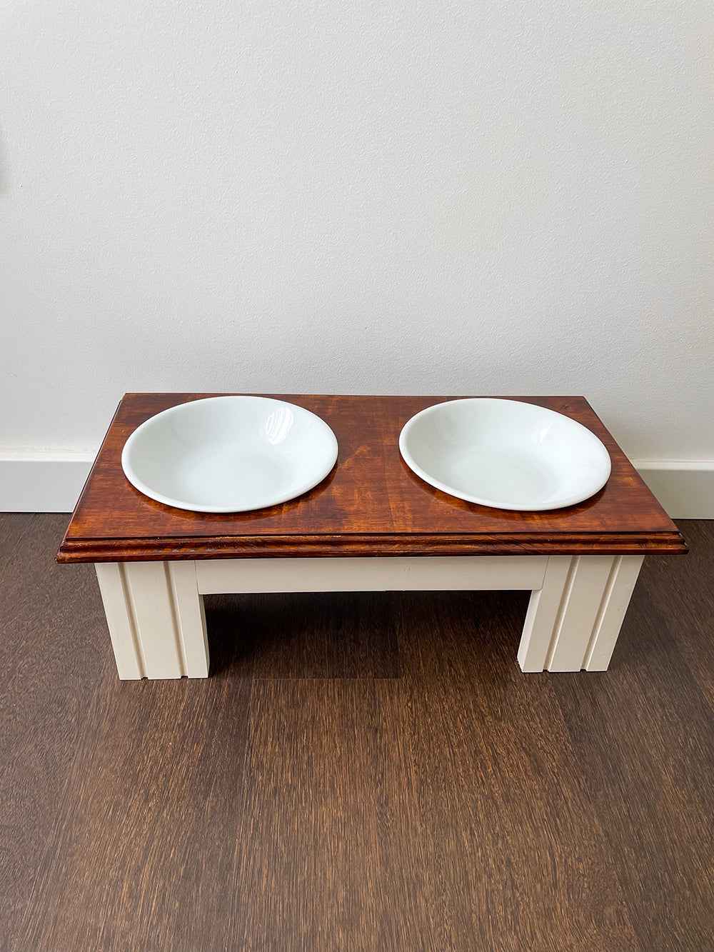 Giovanny Handmade Wooden Elevated Dog and Cat Feeder