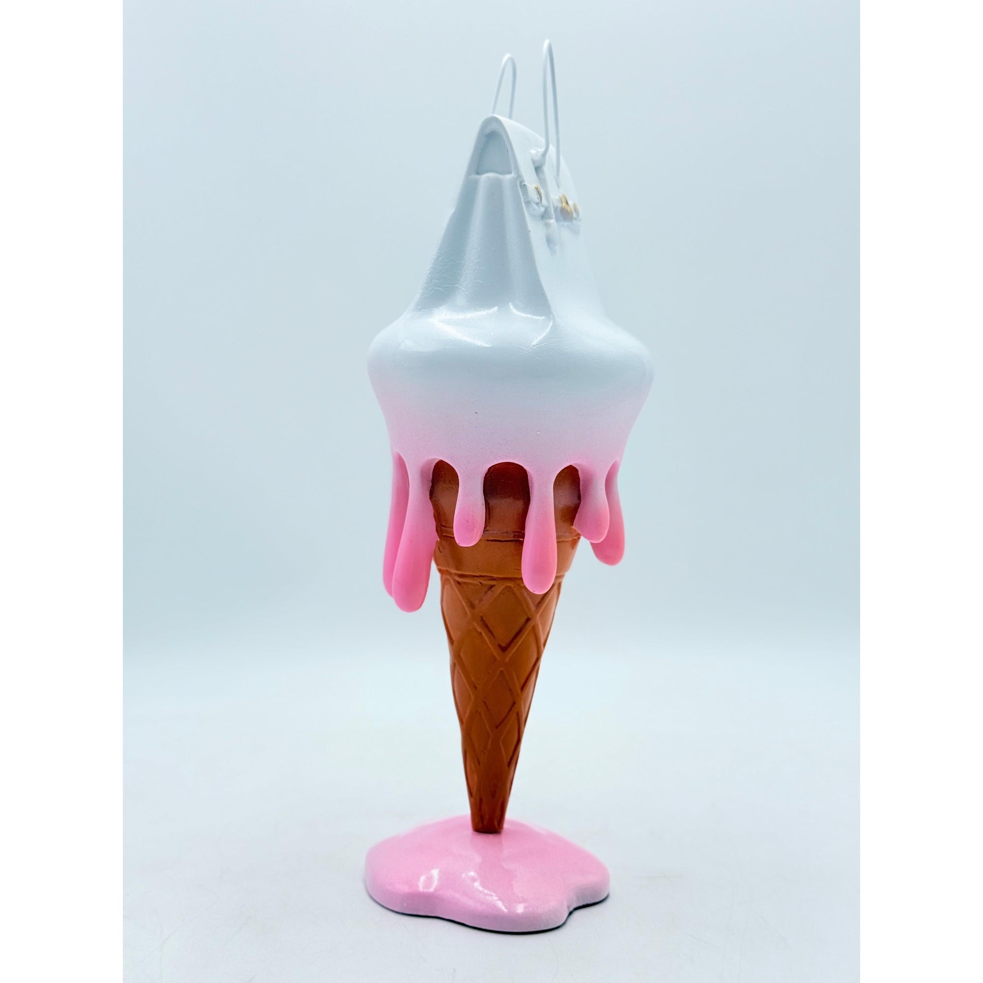 And Iconic Melty Bag Sculpture White and Pink Style