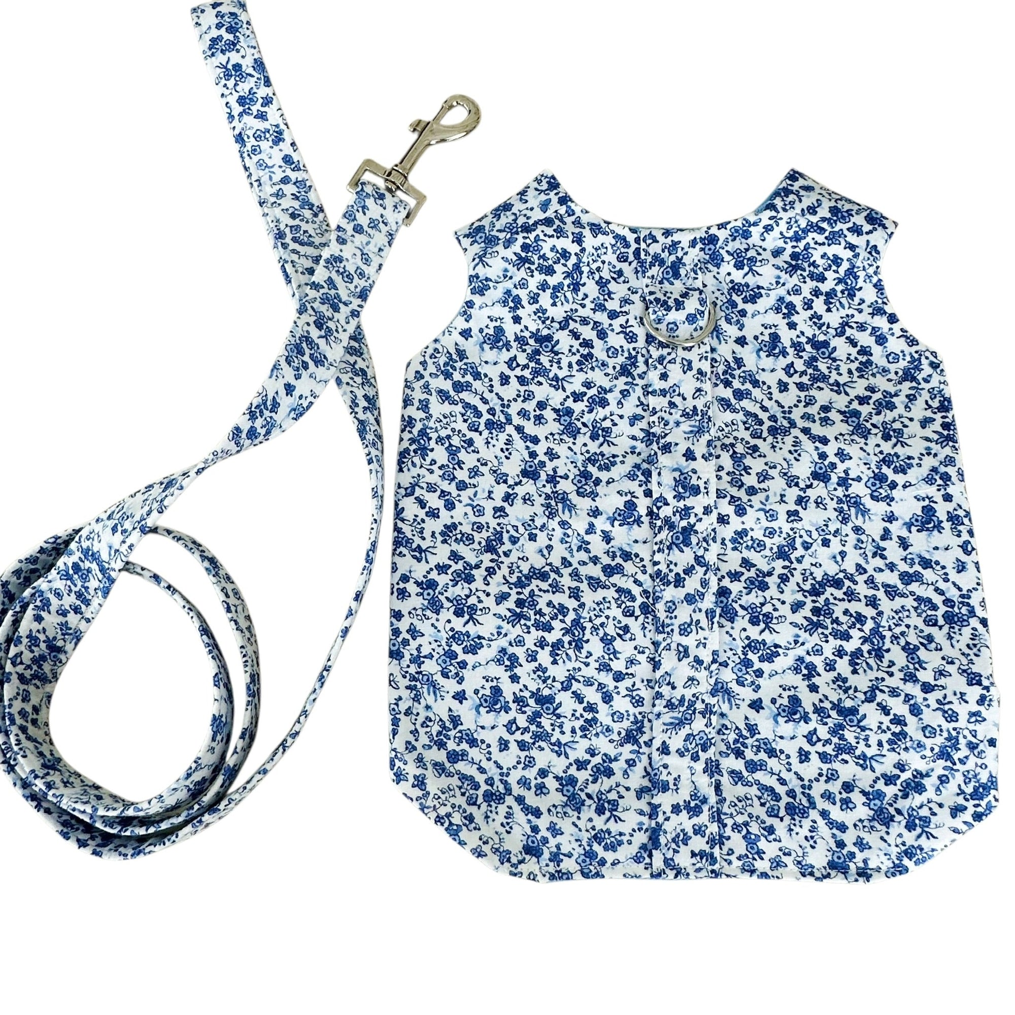 Heads or Tails Pup Blue Floral Toile Dog Leash