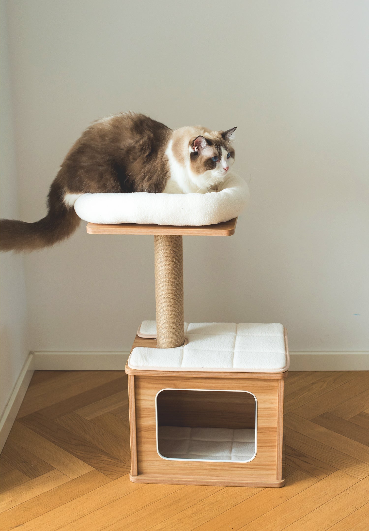 Cedar Wooden Cat Tree Condo with Natural Jute Rope Scratching Post