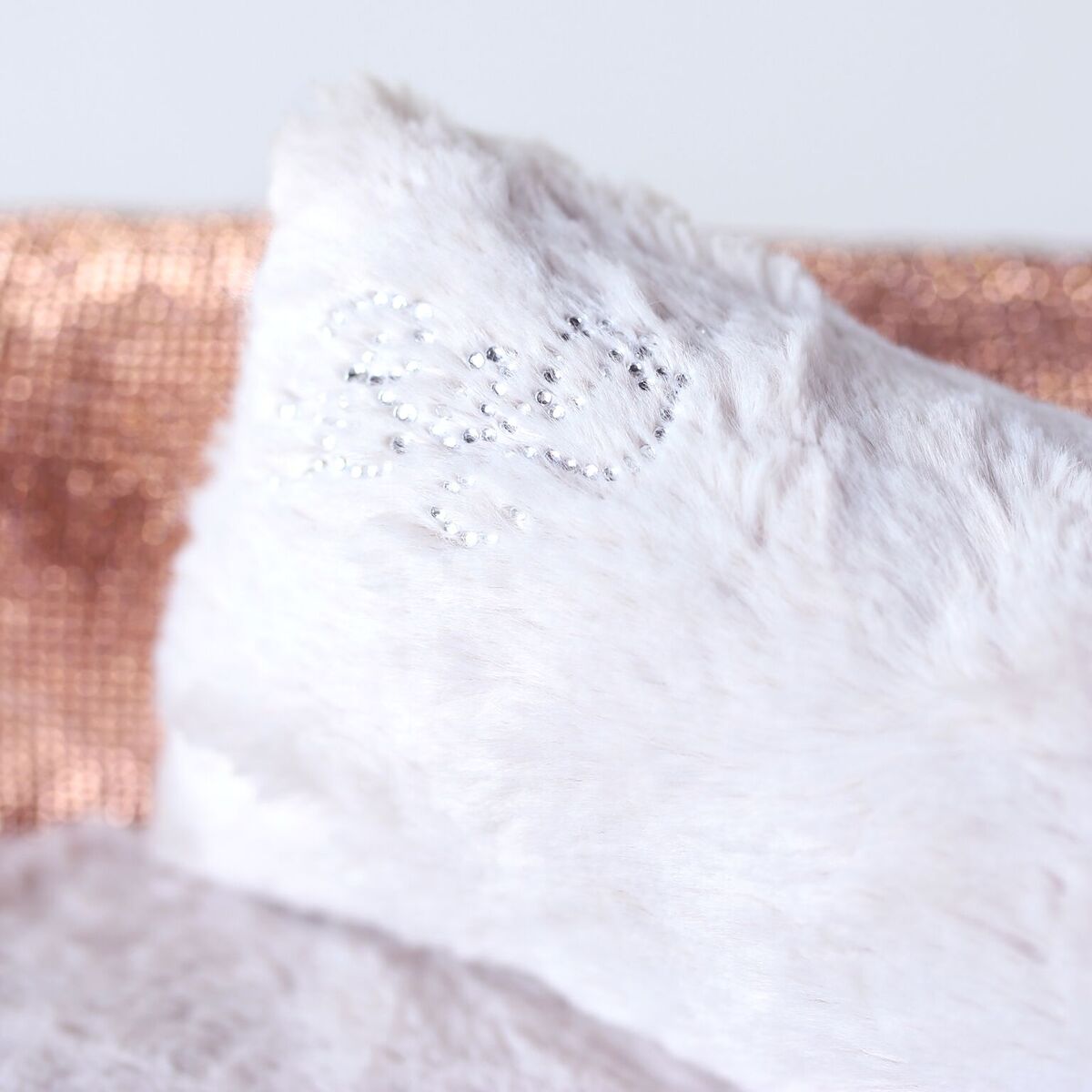 Hello Doggie Imperial Crystal Ultra-Plush Crystal Imperial Silver Dog Bed
