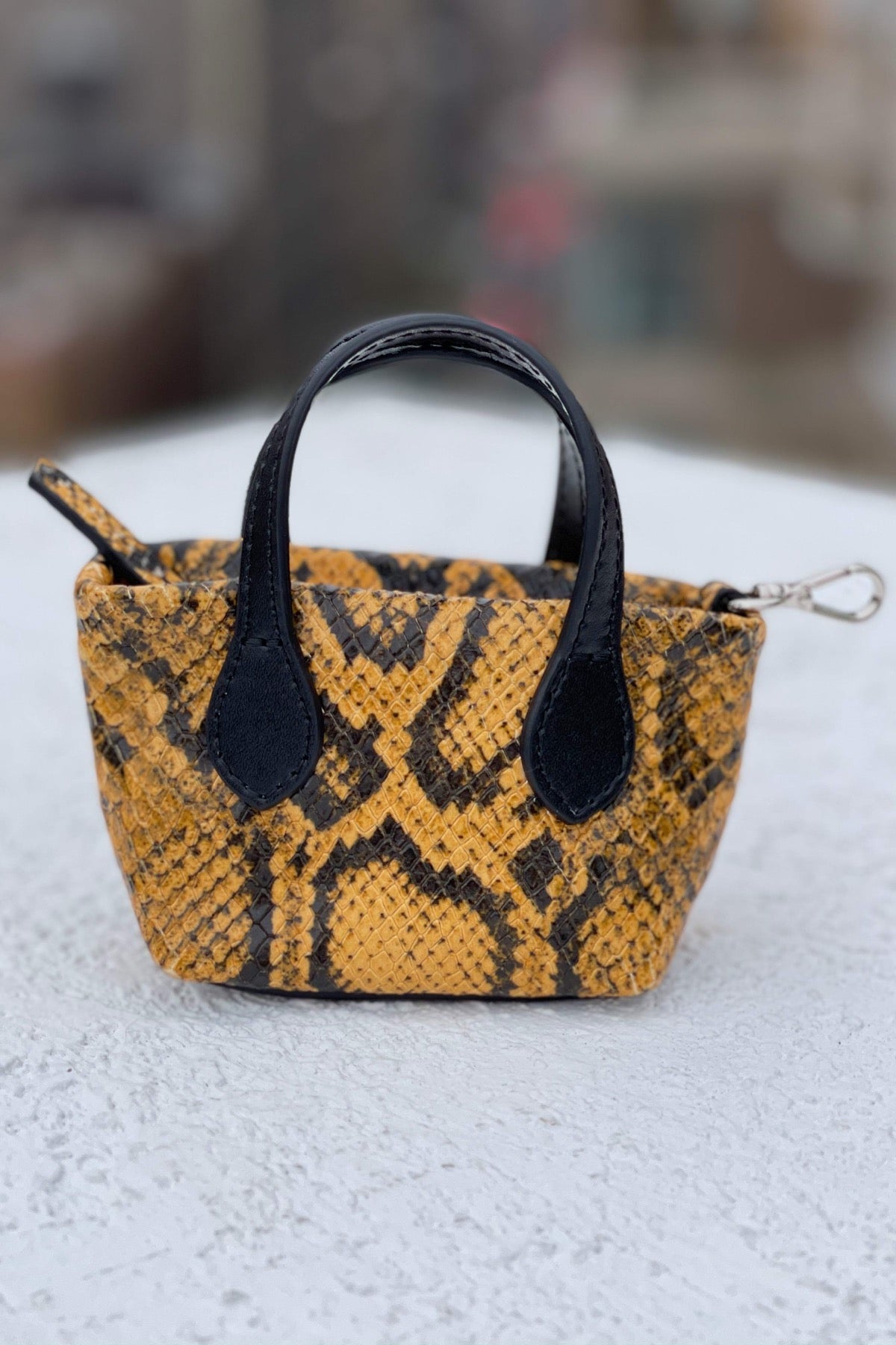 Clean Up Purse - Embossed Yellow & Black 