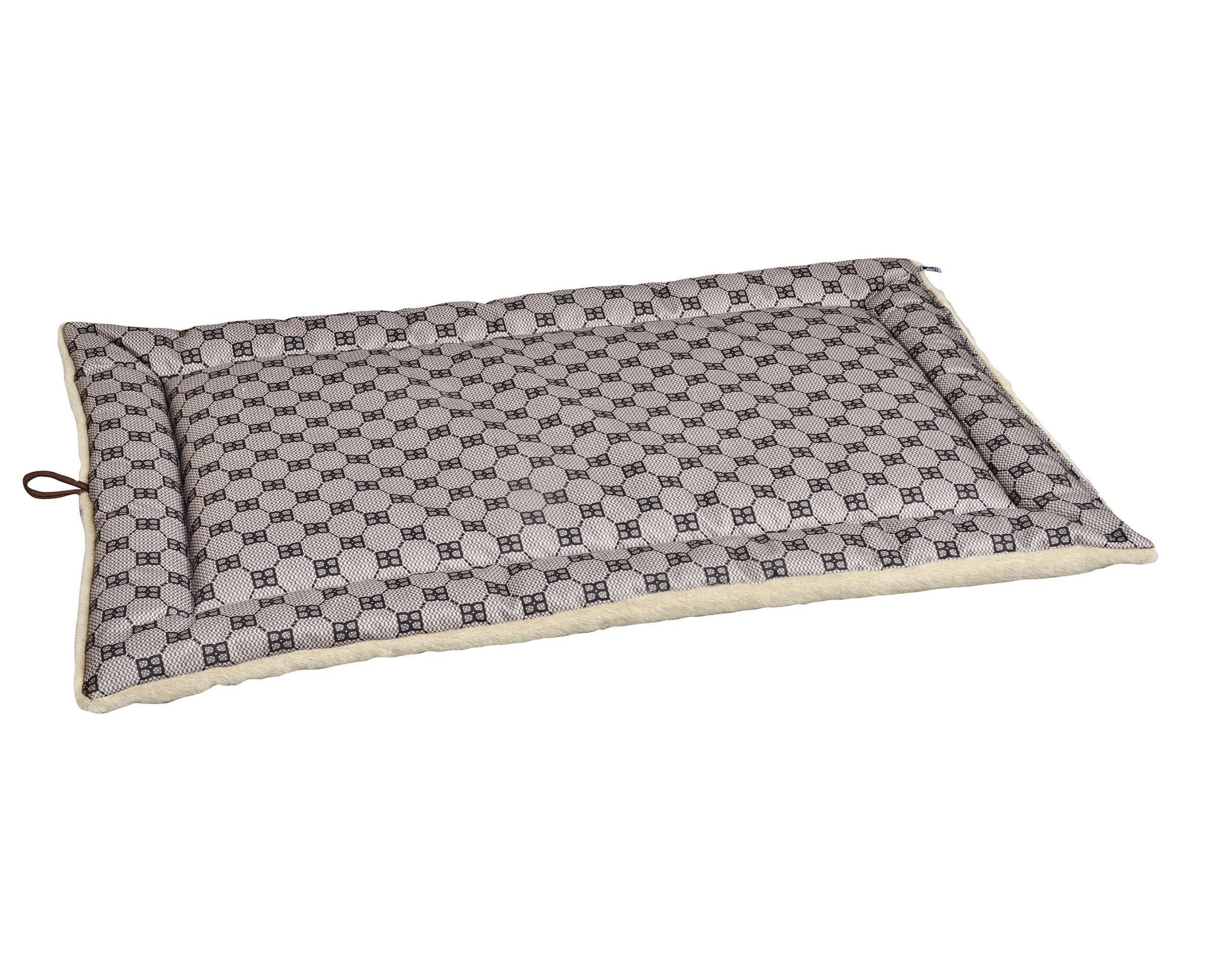 Bowsers Cosmopolitan Faux Fur Dog Mat – Reversible & Washable Travel Pad