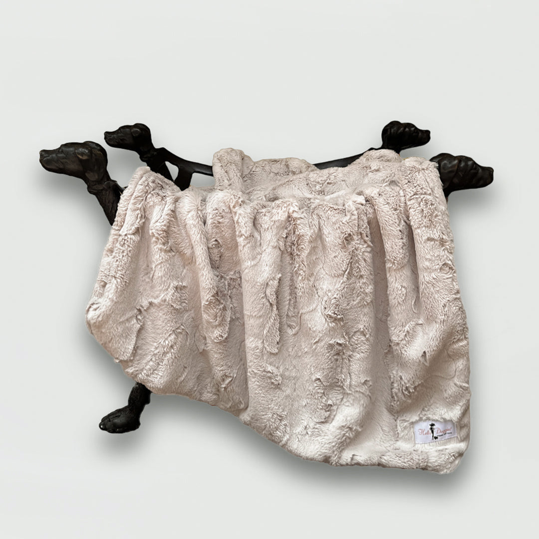 Hello Doggie Cuddle Mauve Dog Blanket
